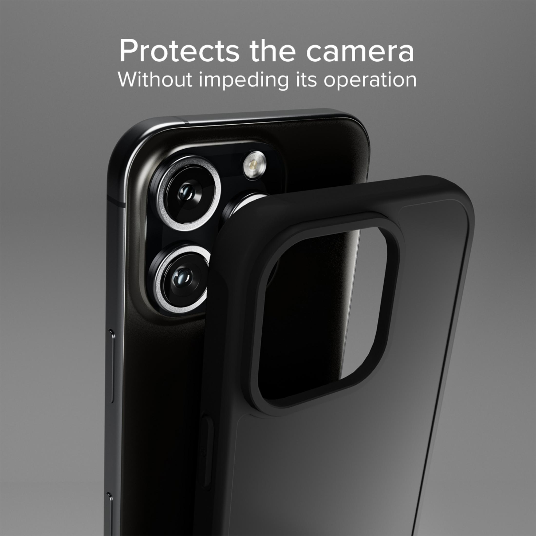 Funda negra para teléfono protegiendo el módulo de cámara.