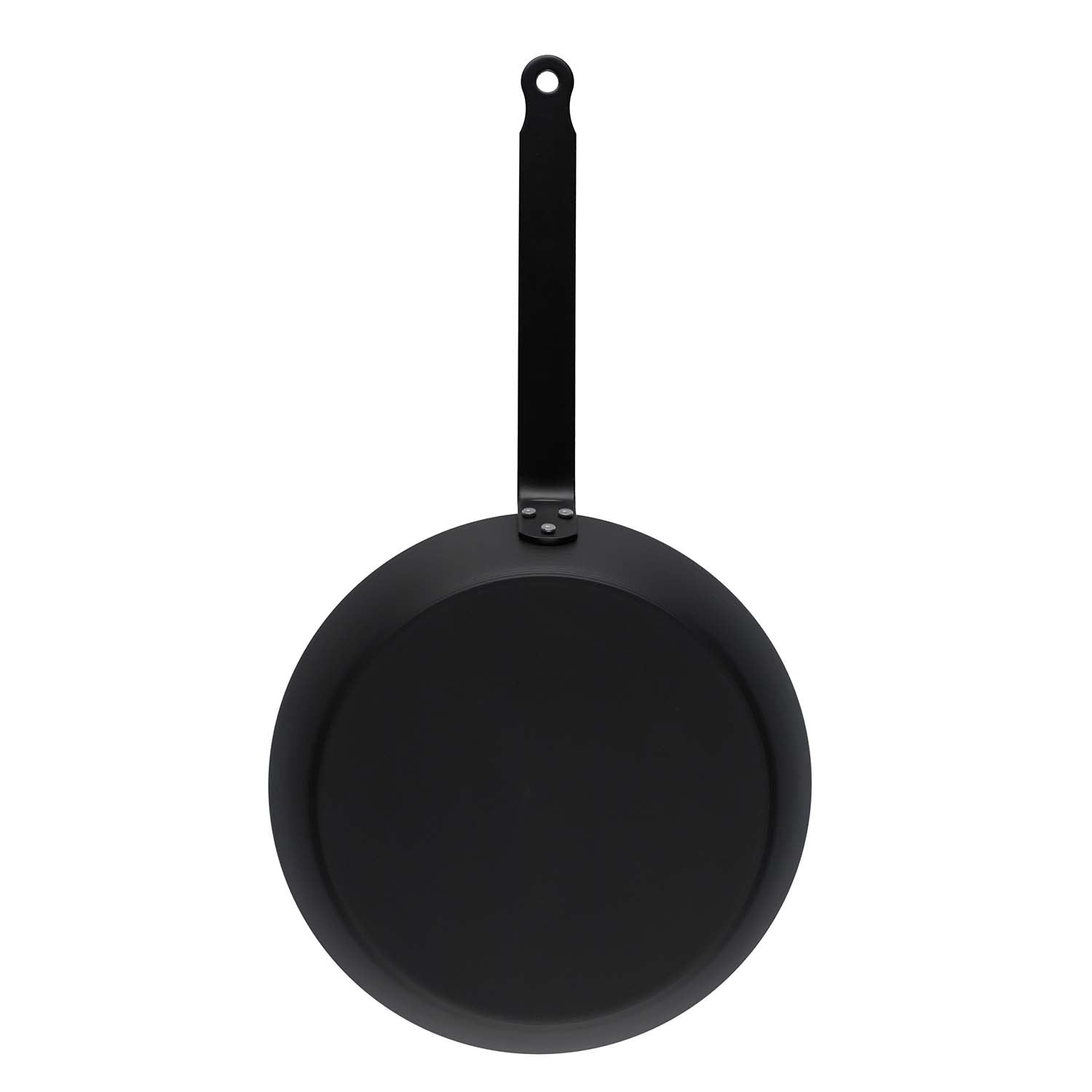 Zwarte koekenpan met lange steel en ophangoog.