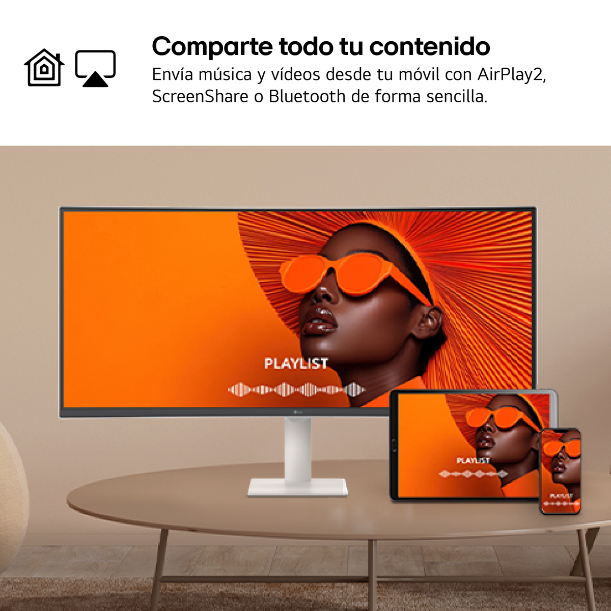 Een monitor, tablet en smartphone tonen een vrouw met een oranje zonnebril.