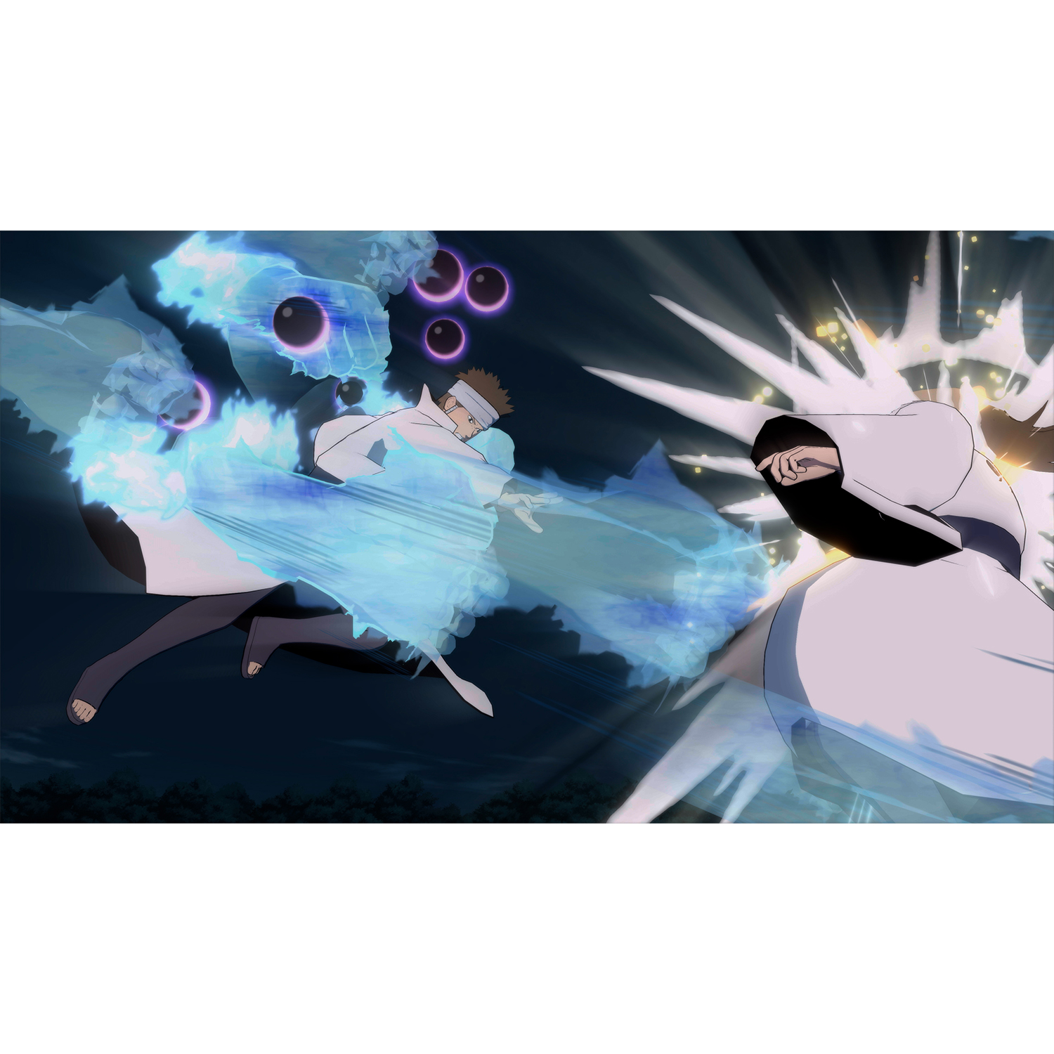 Due personaggi anime combattono con armi ad energia blu.
