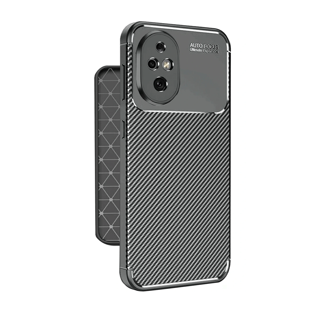 Karbon fiber dokulu, dörtlü kamera kesimli siyah telefon kılıfı.