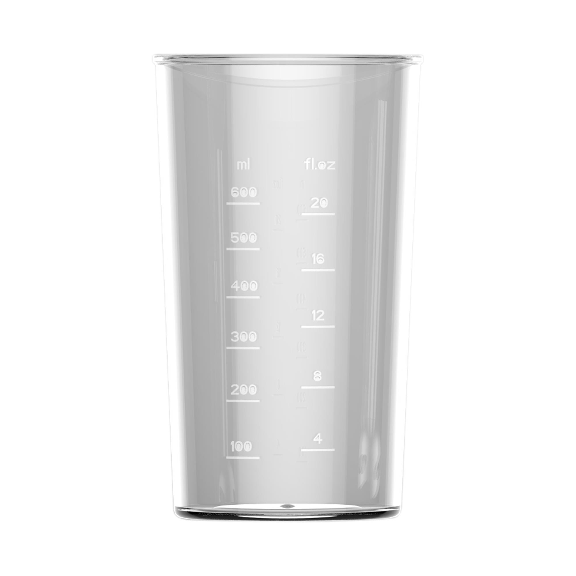 Una taza medidora transparente con marcas de ml y fl.oz.
