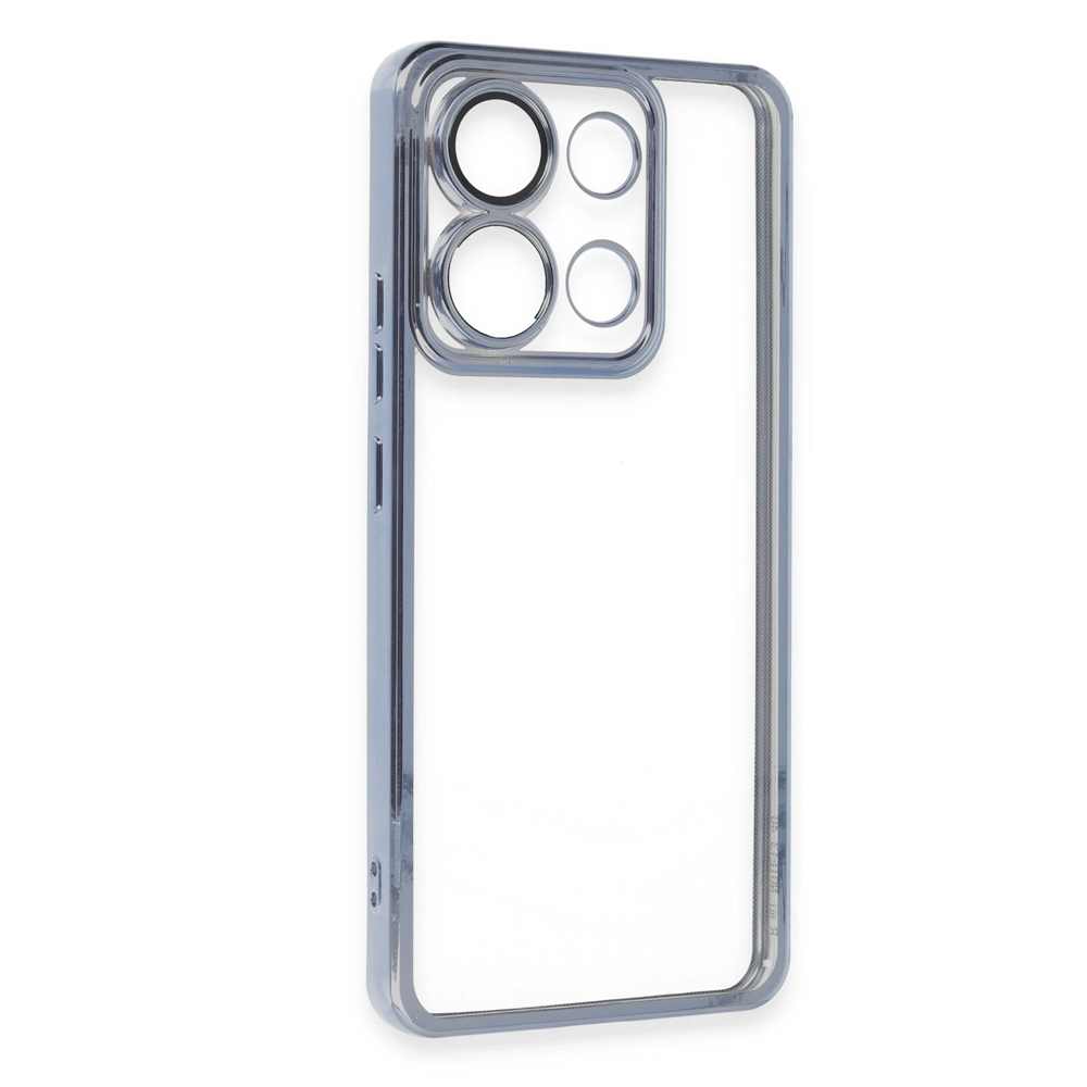 Mavi kenarlı şeffaf telefon kılıfı, dört kamera lens açıklığı.