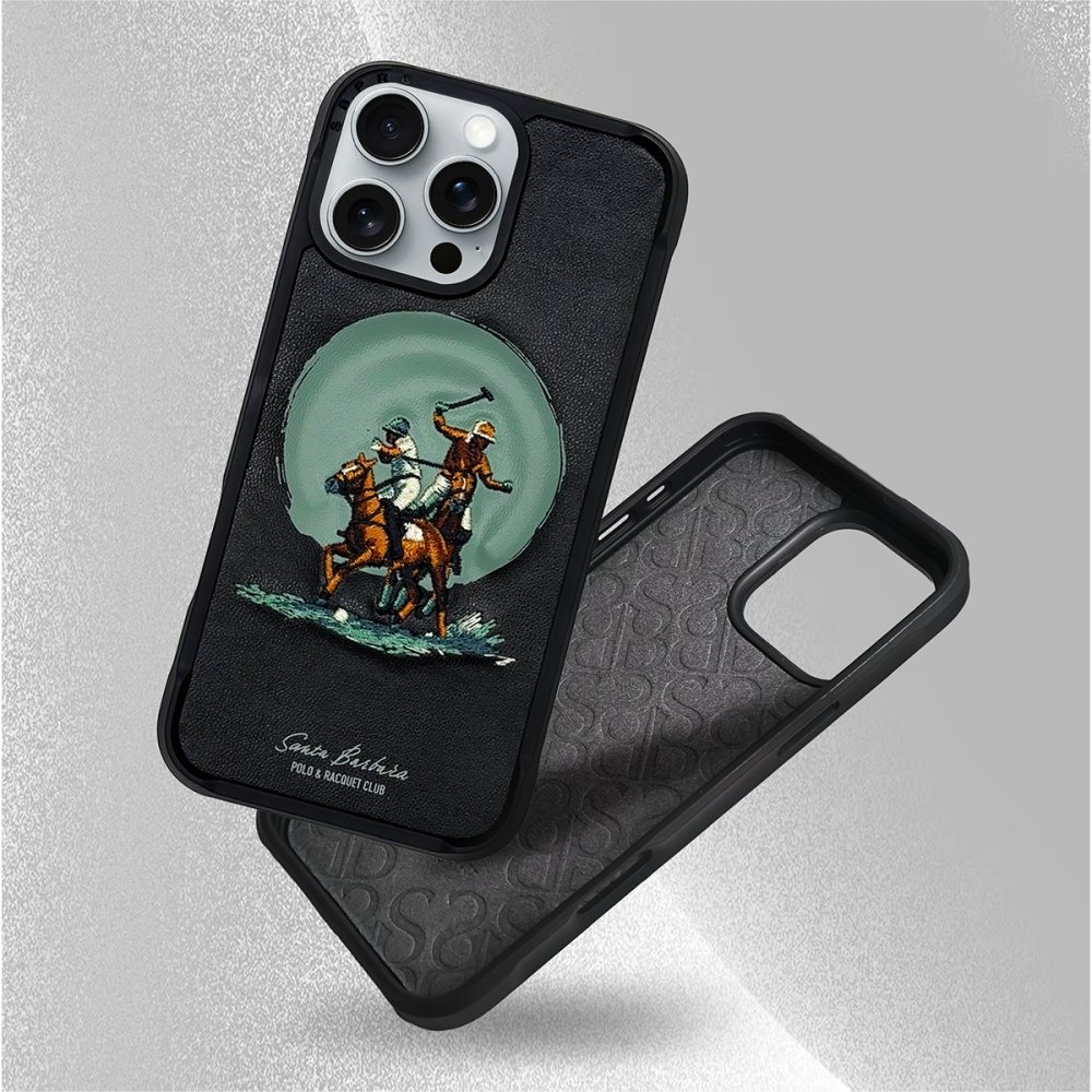 At üzerindeki polo oyuncuları ve yazı bulunan siyah telefon kılıfı.