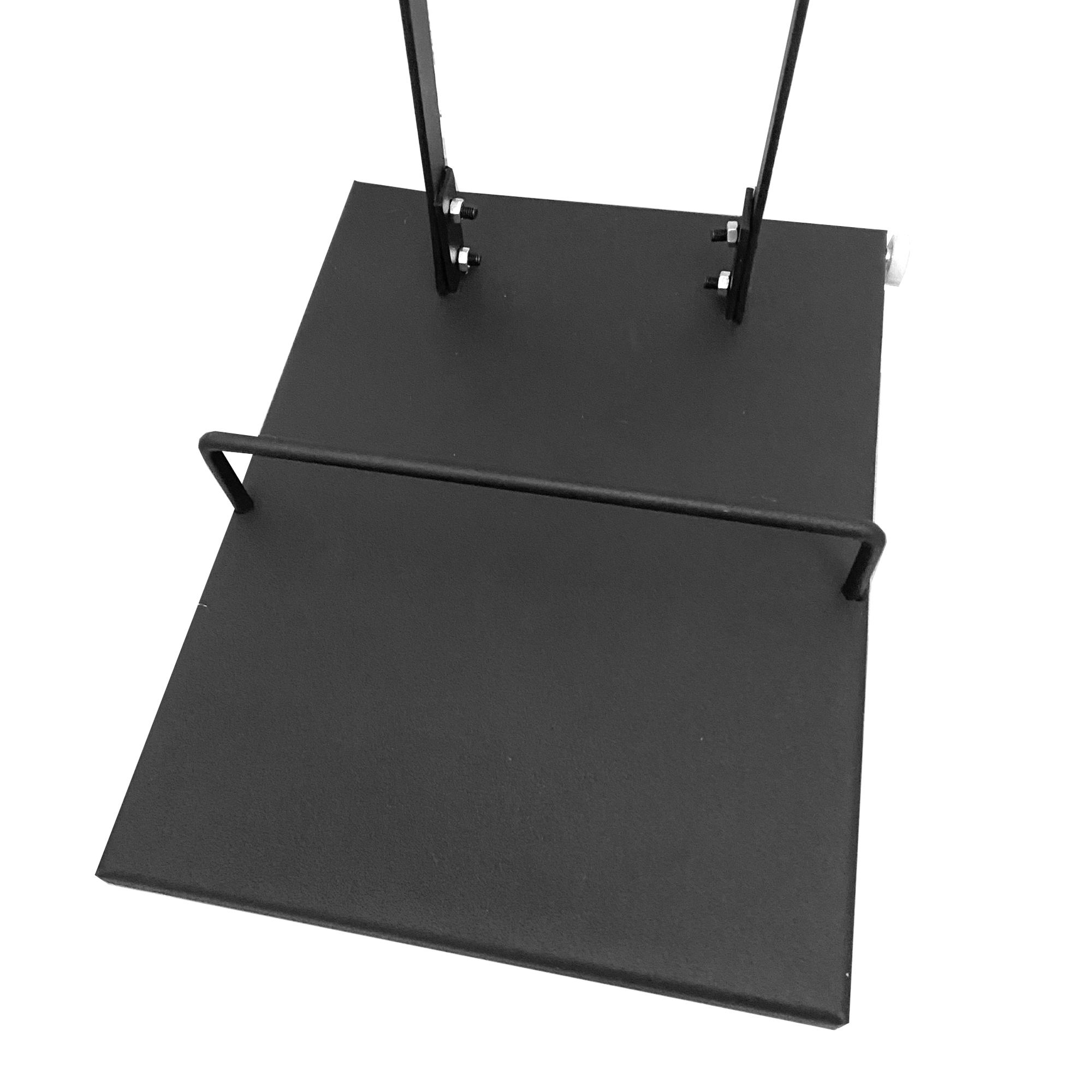 Base de metal negra con dos varillas verticales unidas por tornillos.