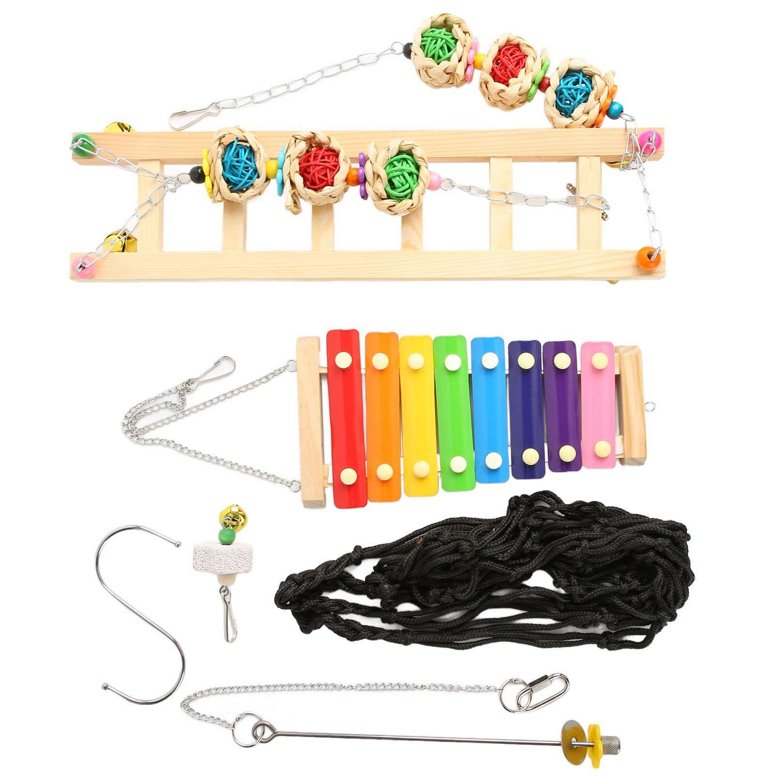 Vogelspielzeug mit Leiter, Glockenspiel und Zubehör auf weißem Hintergrund.