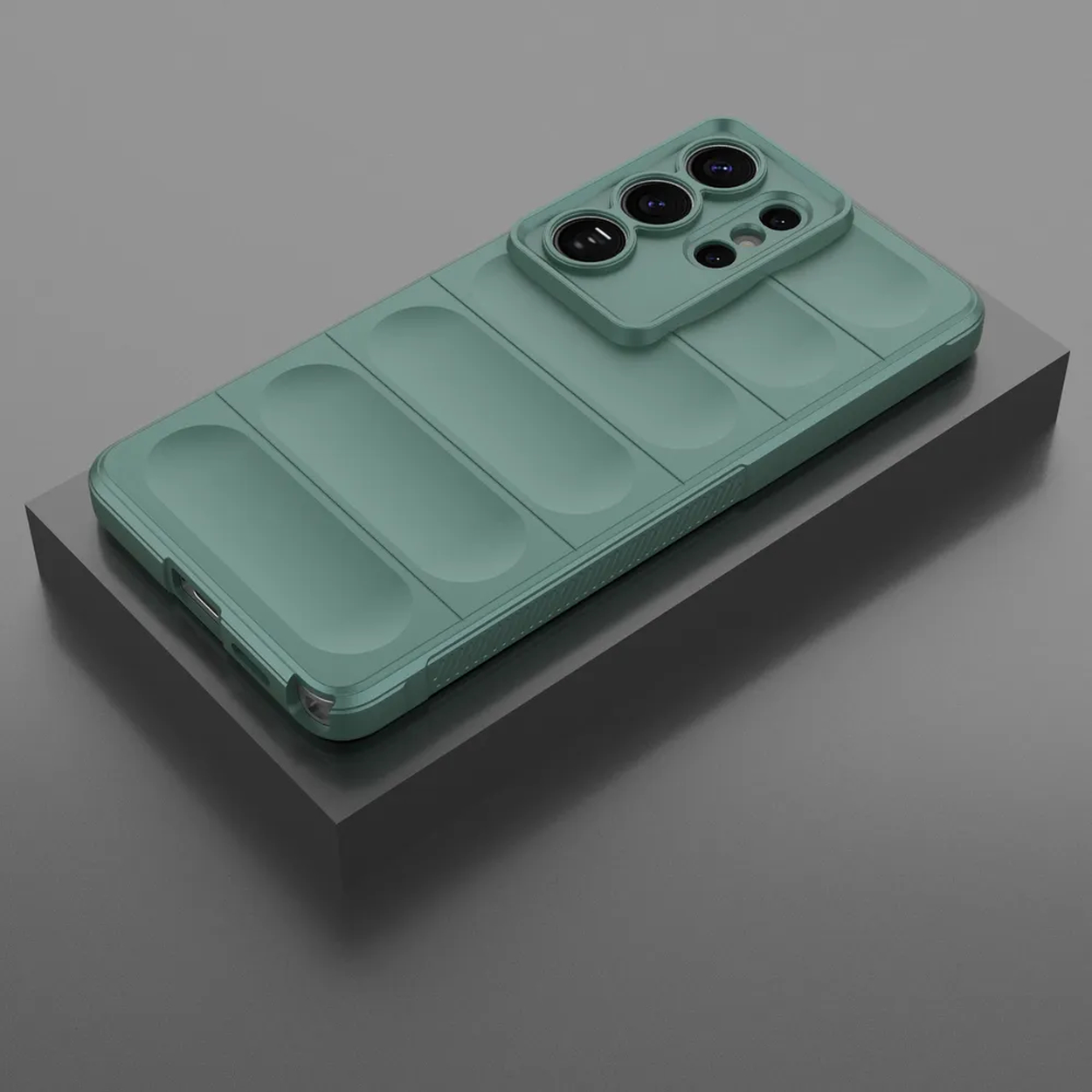 Een tealkleurige telefoonhoes met verzonken strepen en een cameramodule.