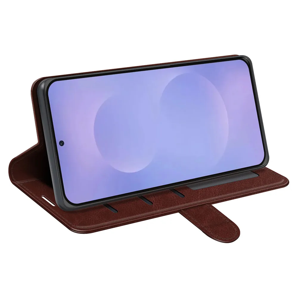 Un étui à rabat en cuir marron pour smartphone, sur fond blanc.