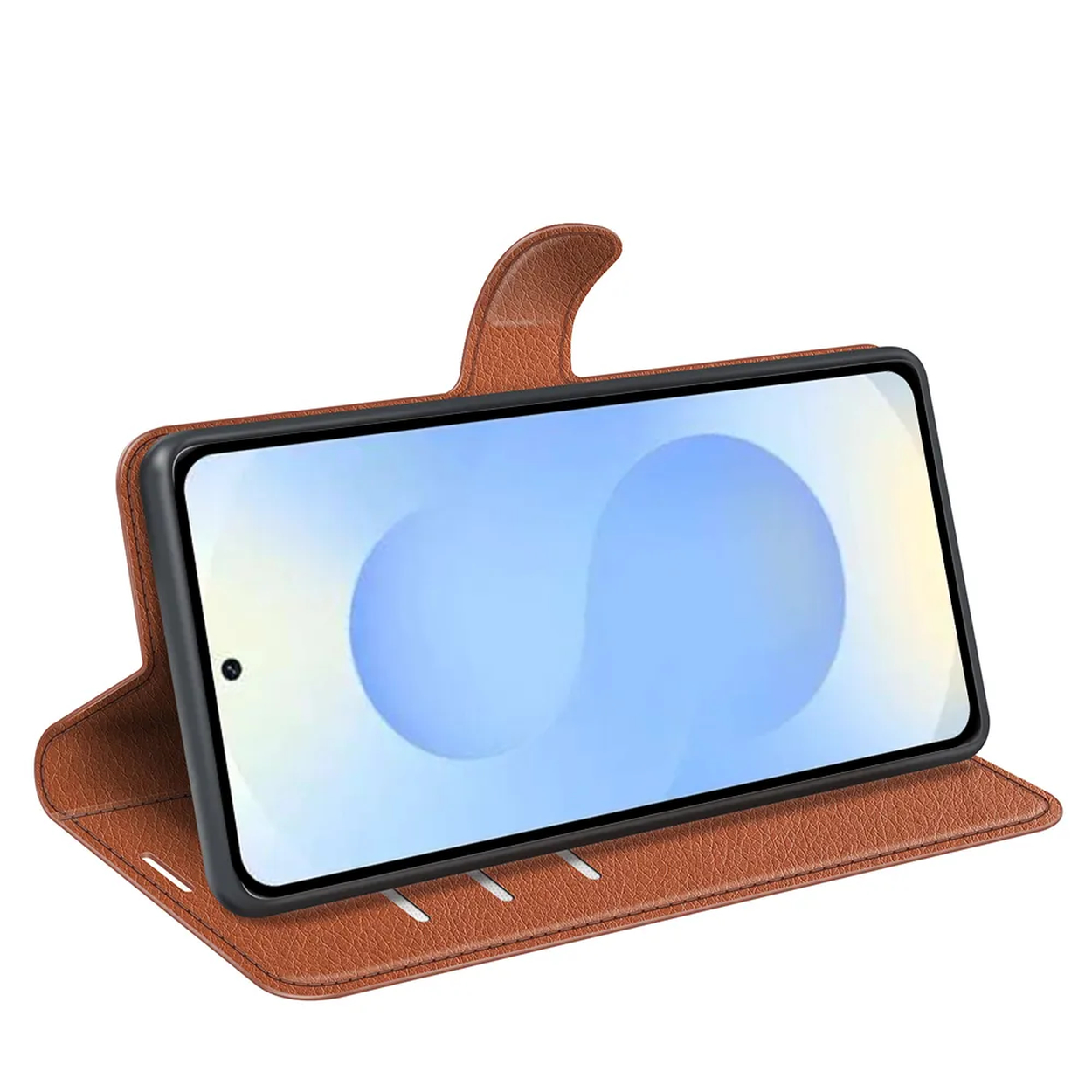 Bruine leren flip case voor smartphone, op witte achtergrond.