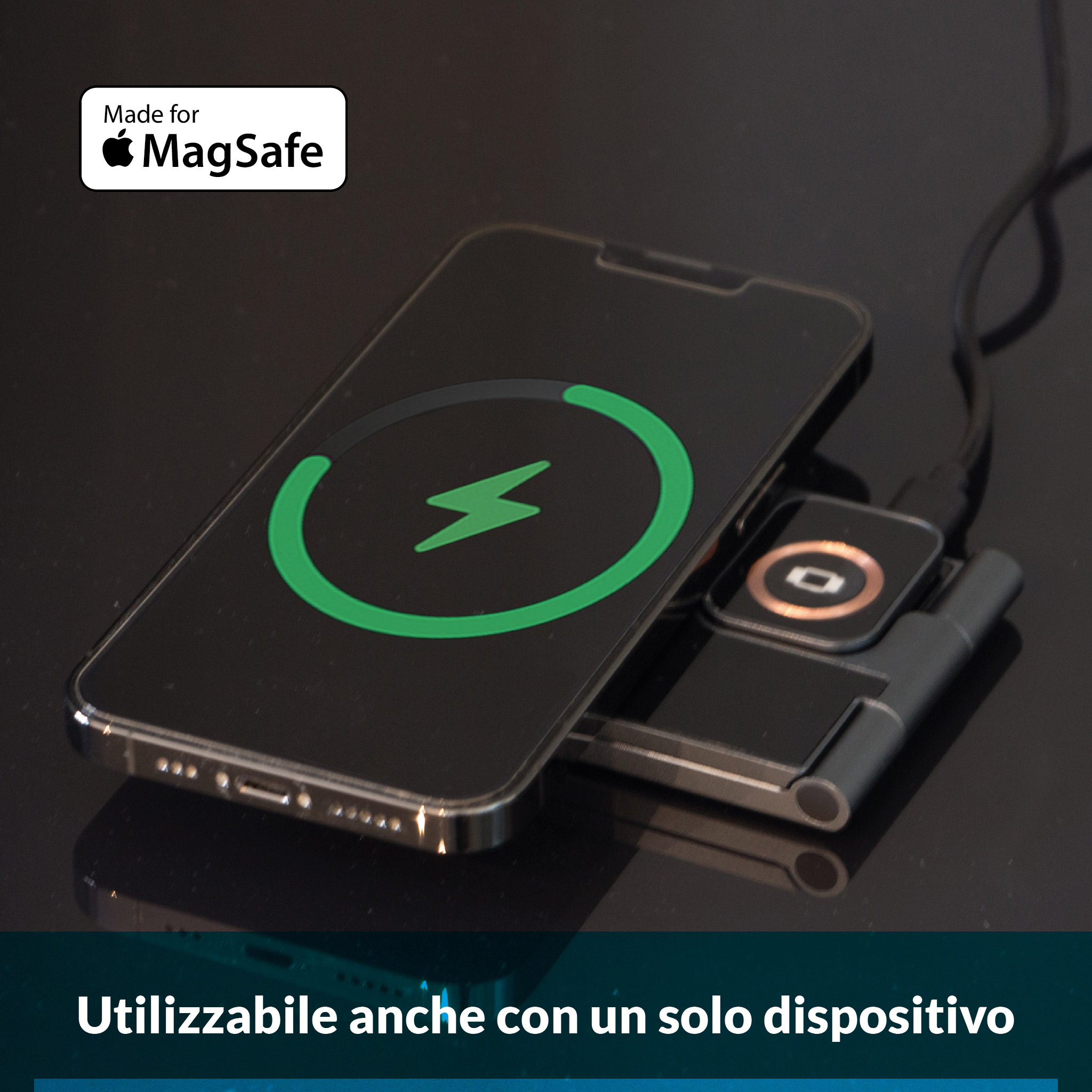 iPhone su caricatore MagSafe con simbolo fulmine verde. Fatto per MagSafe.