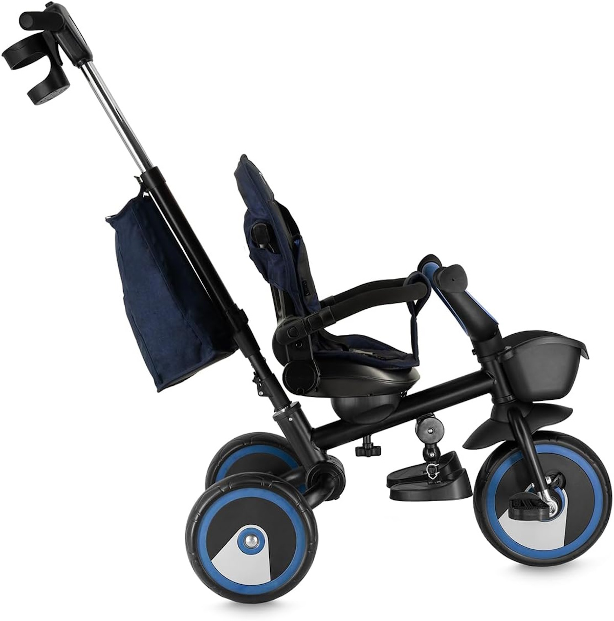 Ein blauer Dreirad-Kinderwagen mit schwarzem Rahmen, Sitz und Tasche.