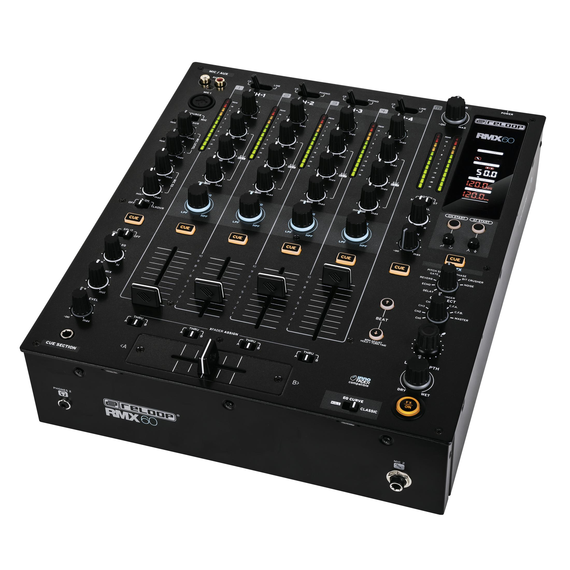 Ein schwarzer DJ-Mixer mit Reglern, Schiebereglern und digitalen Anzeigen.