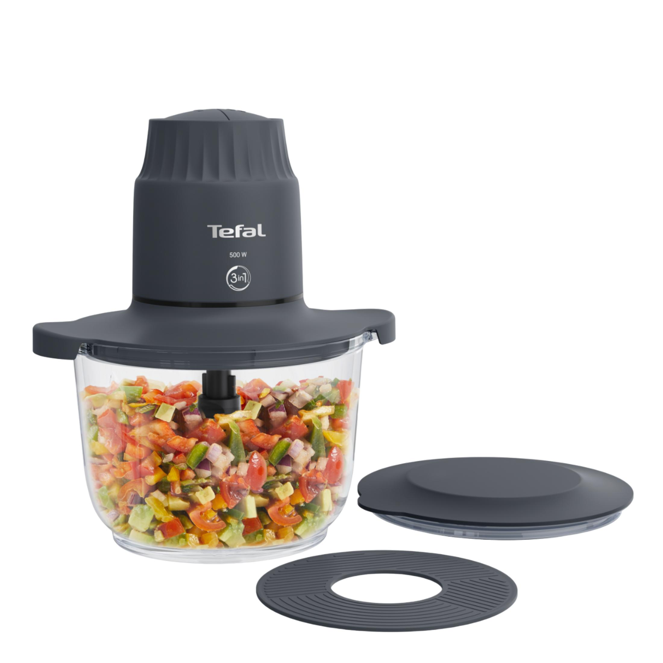Doğranmış sebzelerle dolu Tefal 500W 3'ü 1 arada doğrayıcı.