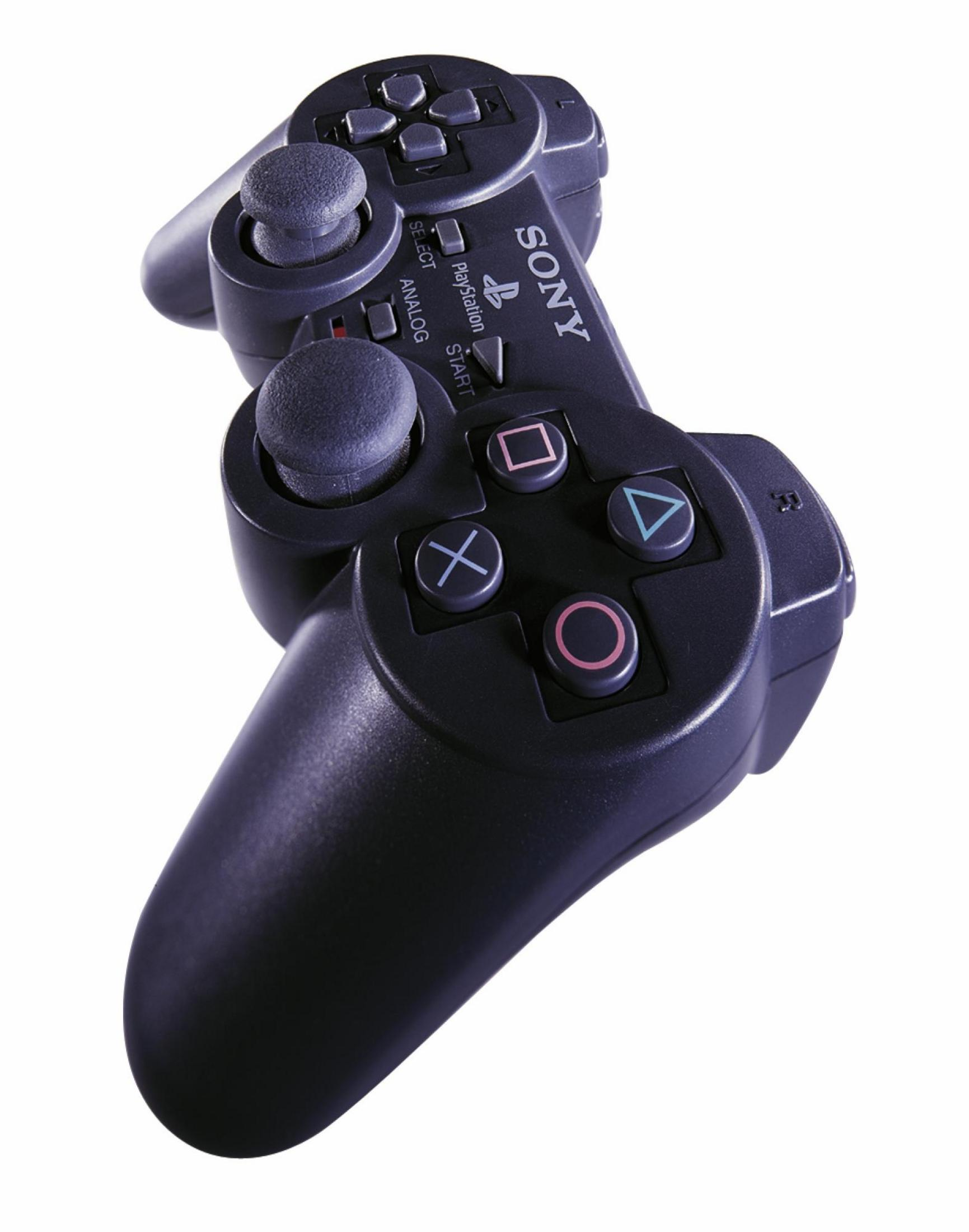 Ein schwarzer Sony PlayStation Controller mit zwei Analogsticks und Tasten.