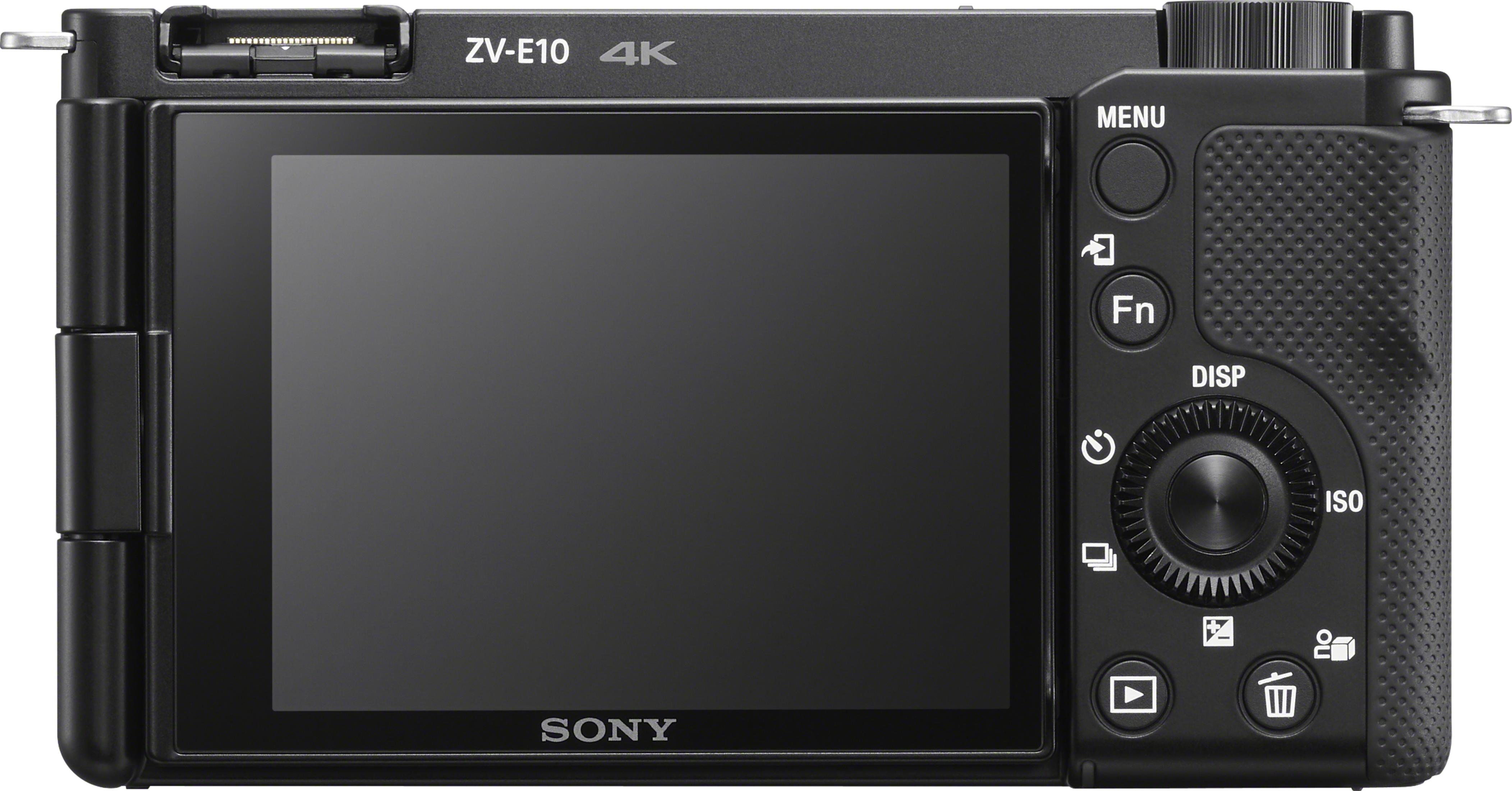 Rückseite einer schwarzen Sony ZV-E10 4K Kamera mit dunklem Bildschirm.