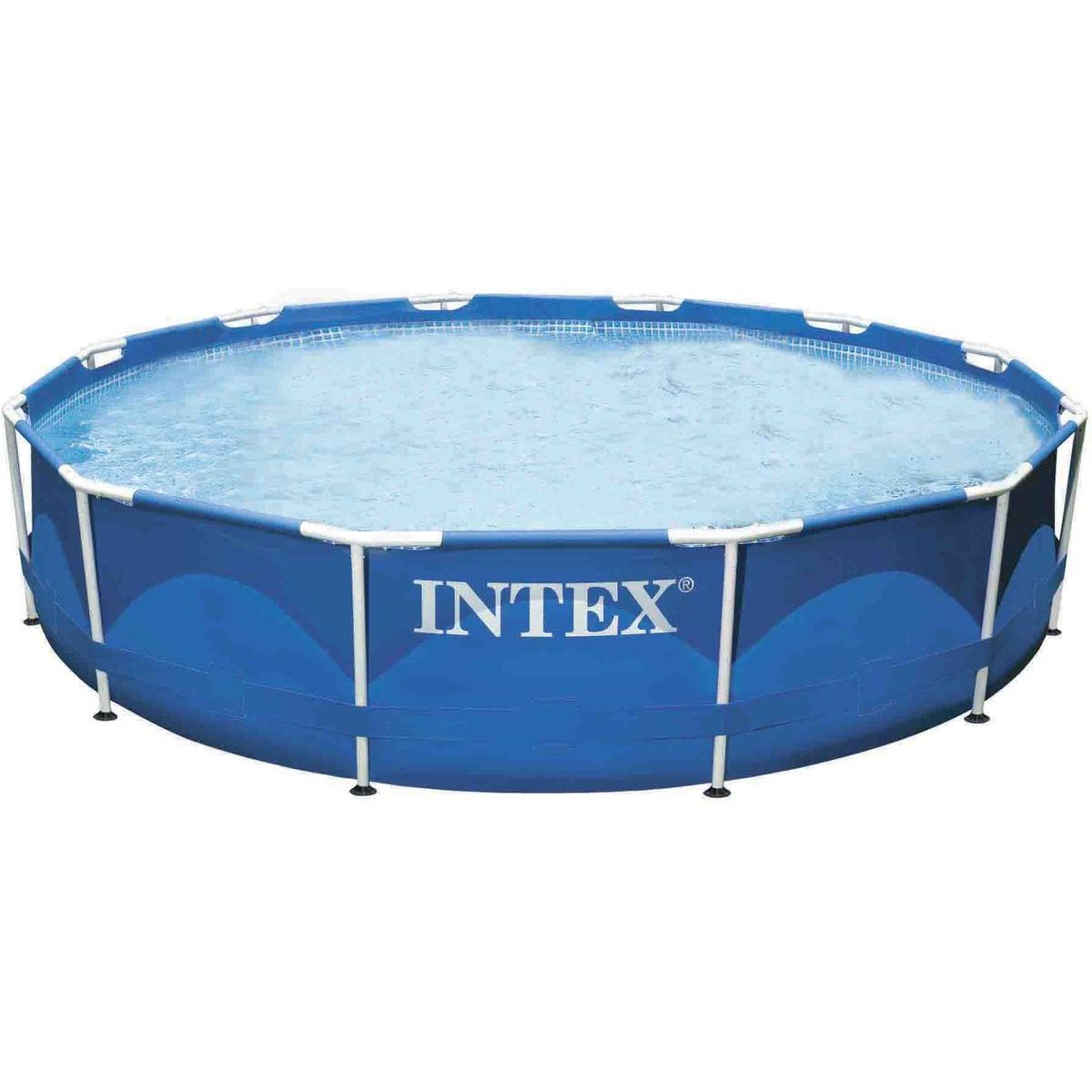 Ein blaues Intex-Pool mit Metallrahmen und gefülltem Wasser.
