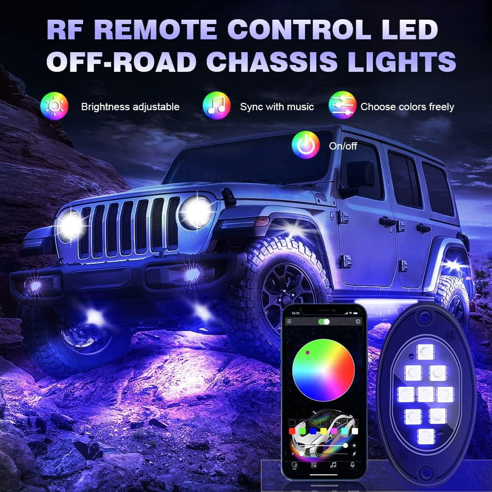 Ein Jeep mit blauen Unterbodenlichtern und einer Farbsteuerungs-App.