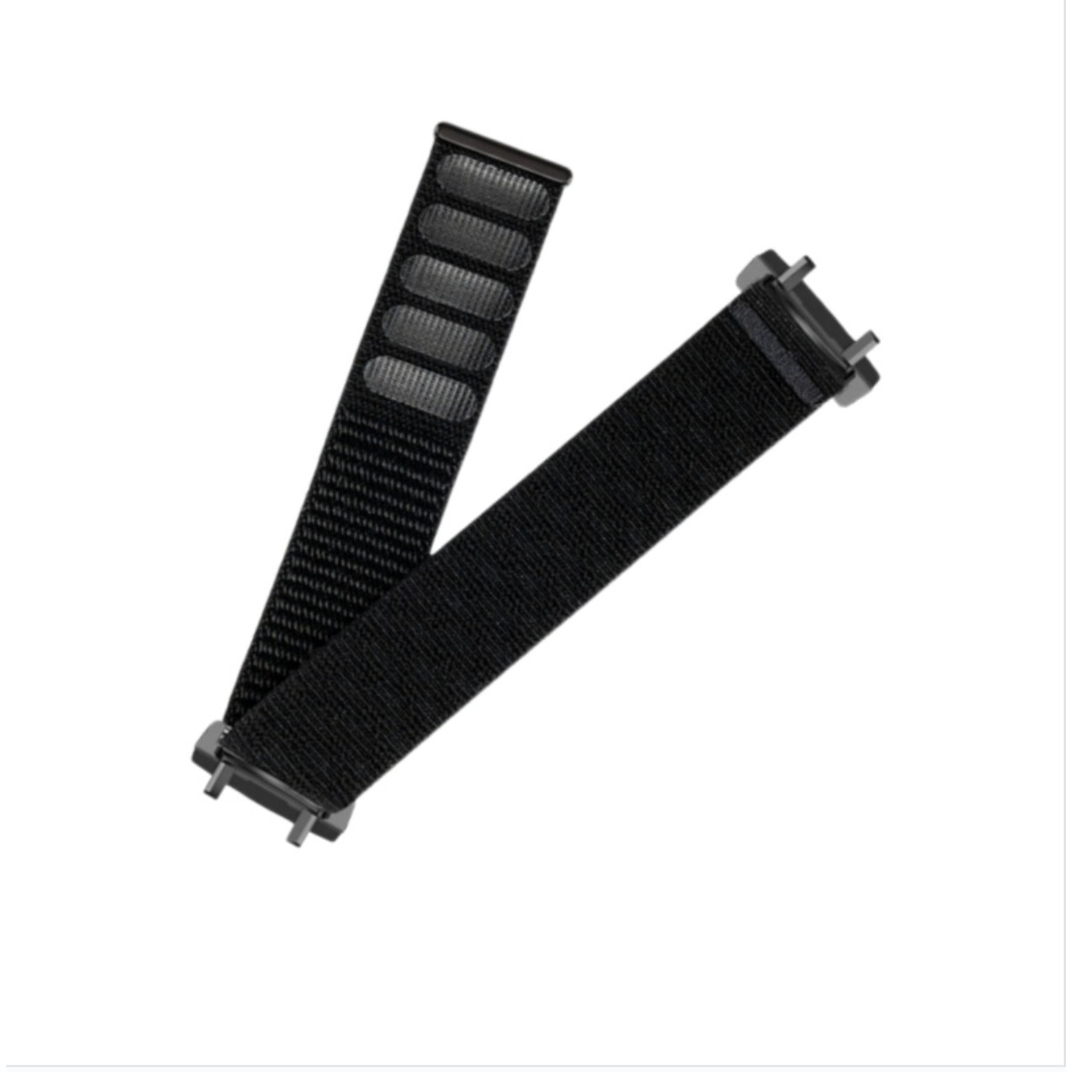 Ein schwarzes Armband mit silbernen Anschlüssen, auf weißem Hintergrund.
