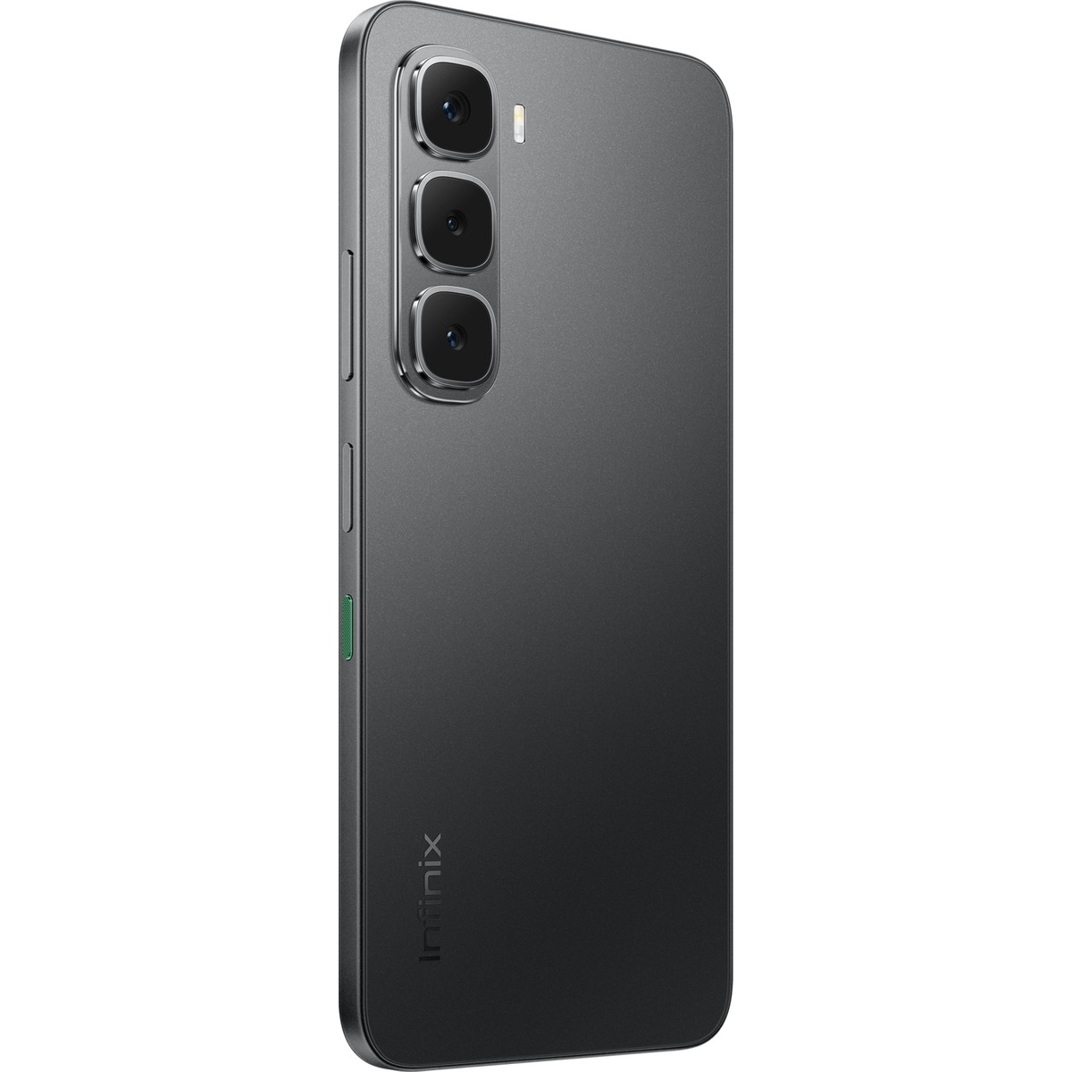 Üçlü kamera sistemine sahip koyu gri Infinix akıllı telefon açılı olarak gösteriliyor.