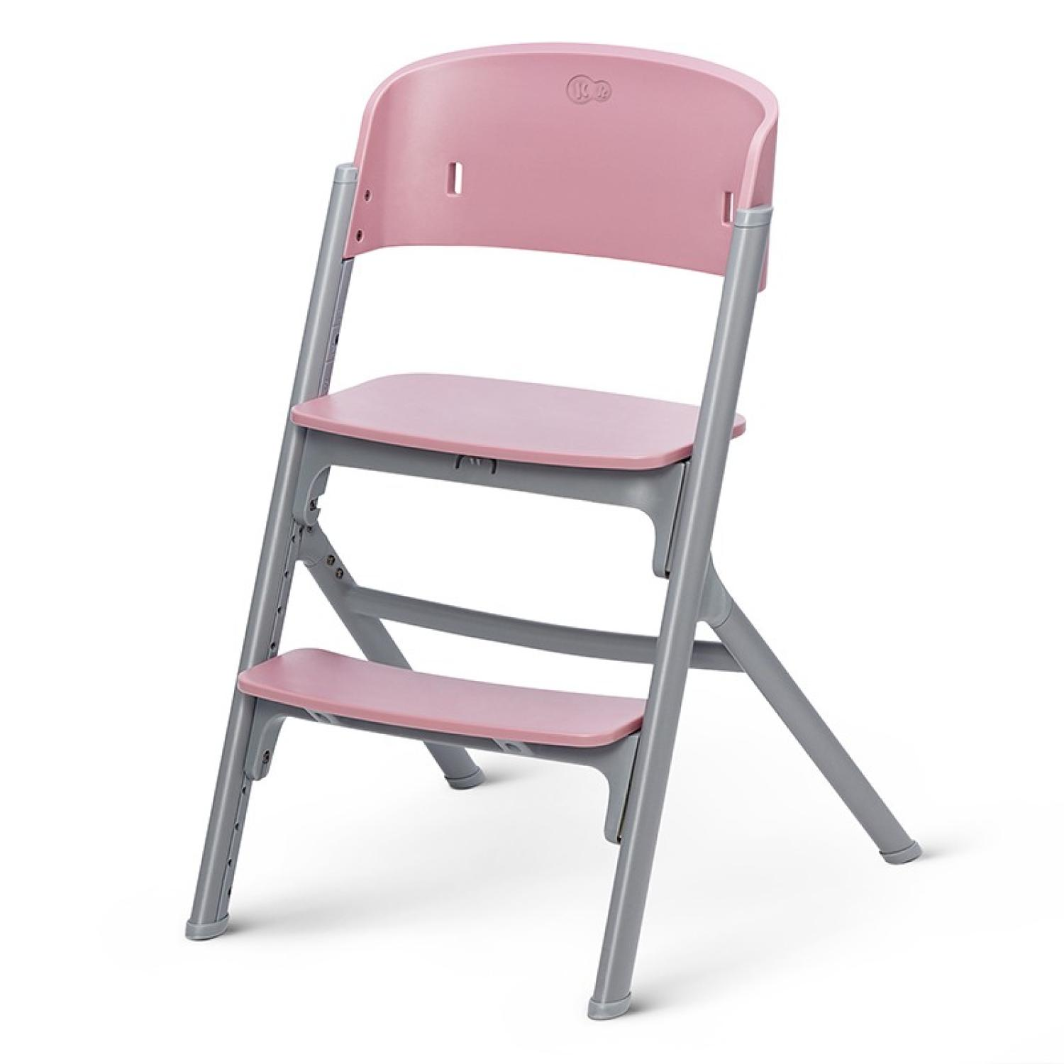 Ein rosa zusammenklappbarer Kinderstuhl mit silbernen Metallbeinen.