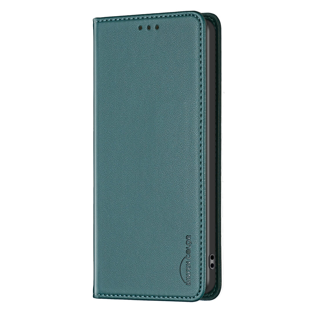 Una custodia per telefono color verde acqua con tre fori in alto.