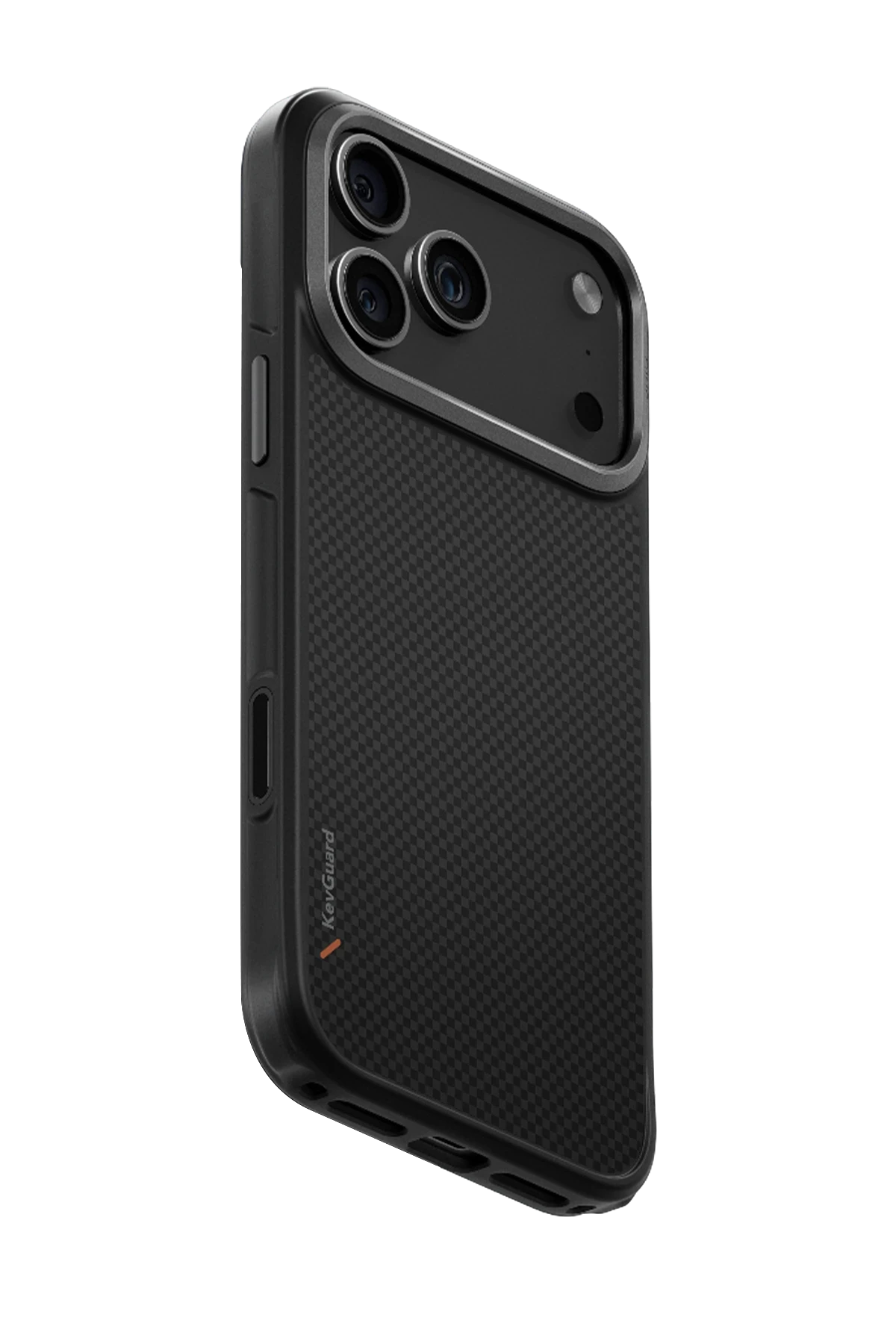 Karbon fiber desenli, üç kamera lensli siyah iPhone kılıfı.