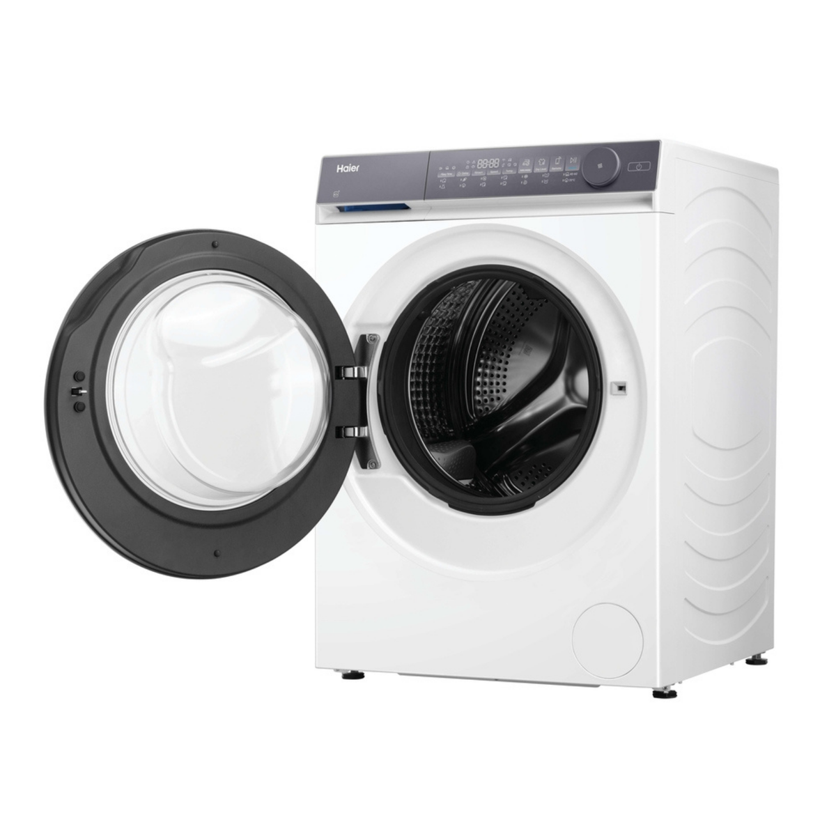 Una lavadora Haier blanca con la puerta abierta, mostrando el tambor interior.