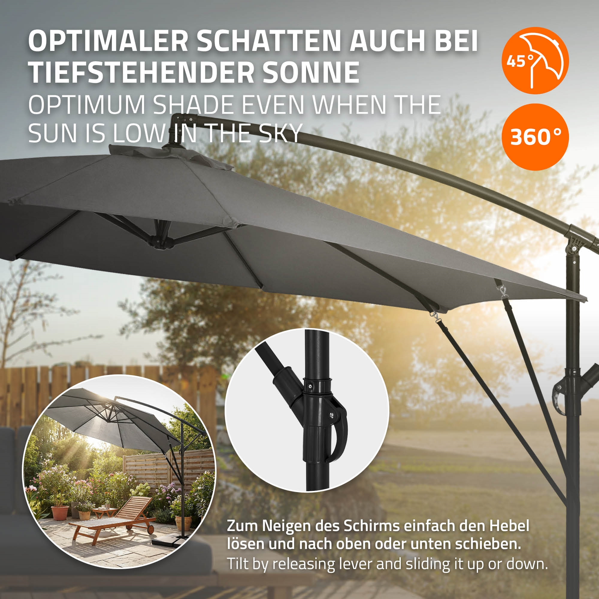 Ein großer grauer Sonnenschirm mit einem Holzliegestuhl im Garten.