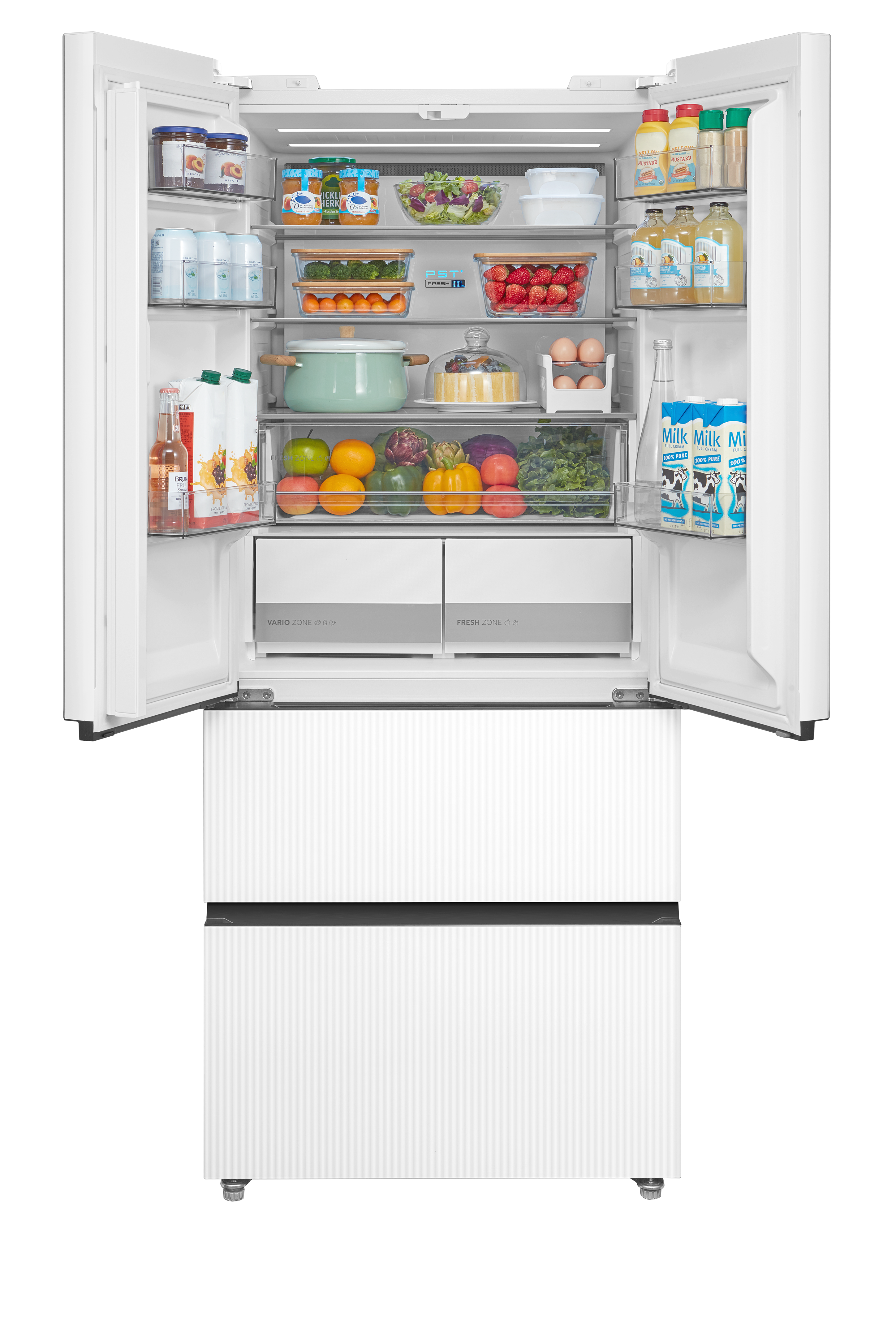 Ein offener weißer Kühlschrank voller Lebensmittel, darunter Obst, Gemüse, Milch und Soßen.