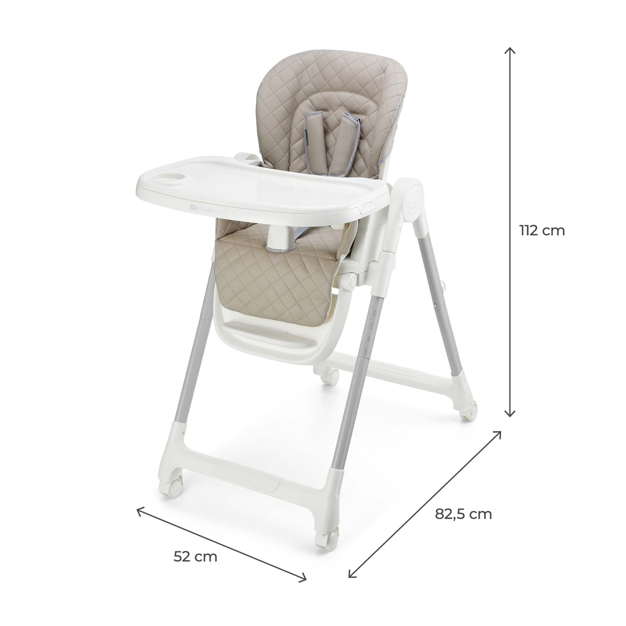 Ein beiger Kinderhochstuhl mit einem abnehmbaren Tablett und Gurten.
