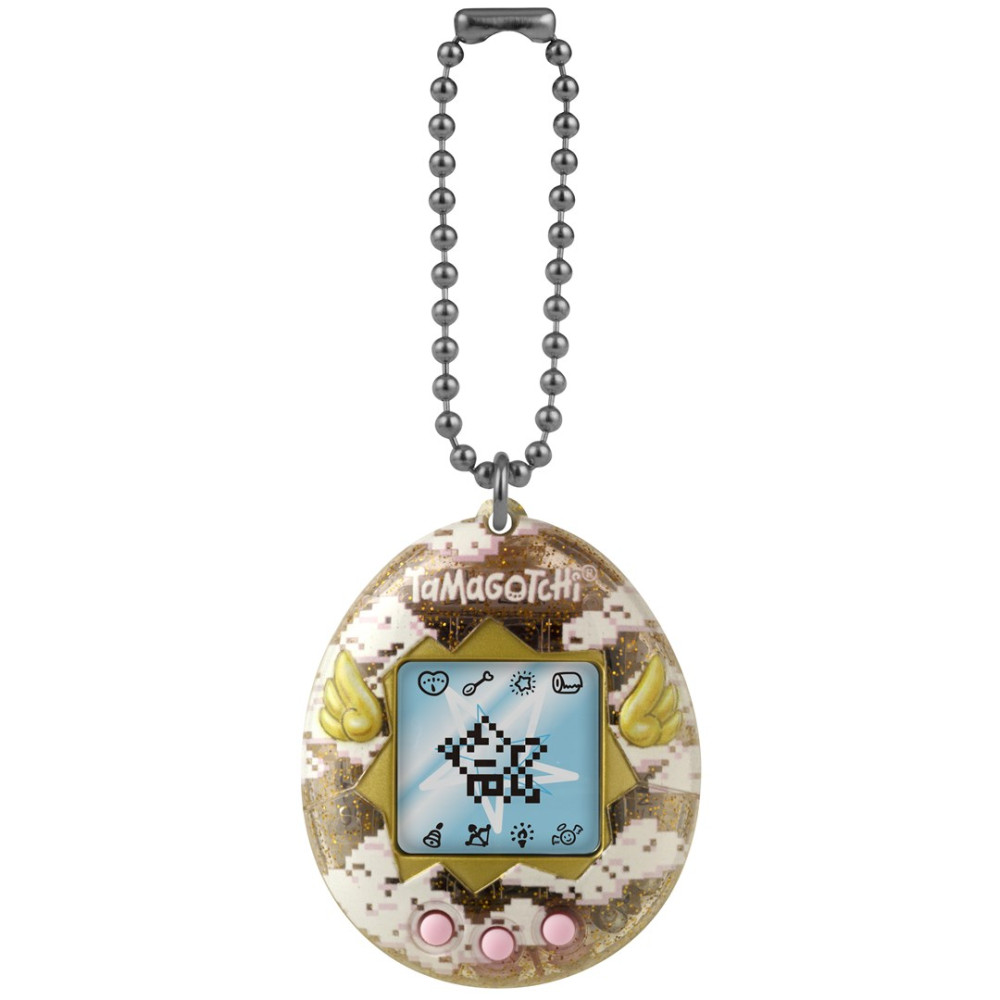 Un Tamagotchi con cadena de perlas, letras doradas y diseño de píxeles.