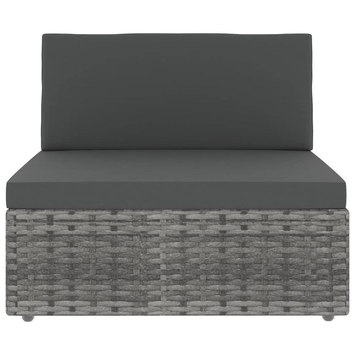 Grauer Rattan-Sessel mit dunklen Kissen, vorne.