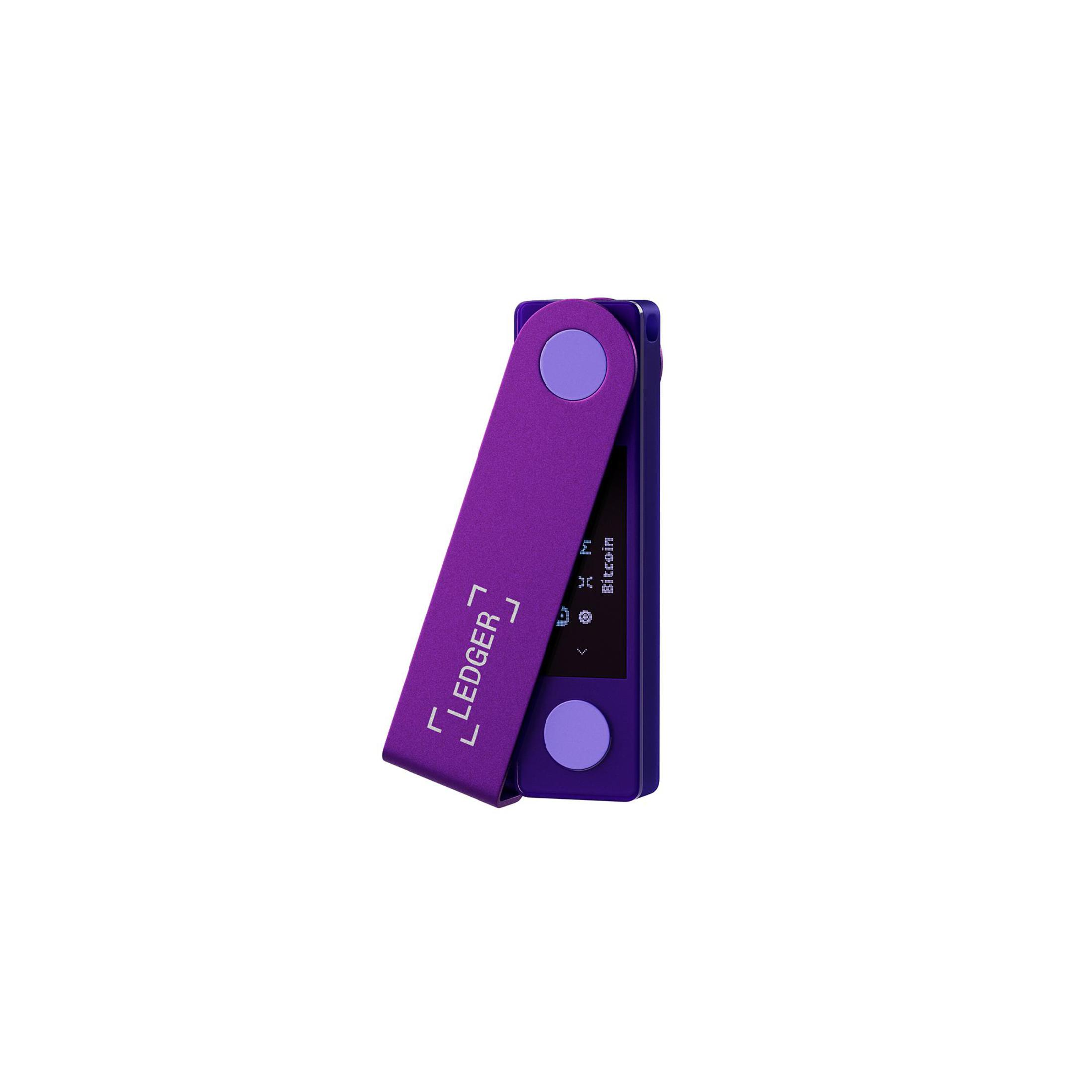 Fioletny portfel na kryptowaluty Ledger Nano S Plus z otwartą obudową i ekranem.