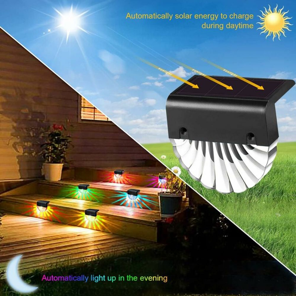 Solarleuchten laden tagsüber und leuchten abends auf den Stufen.