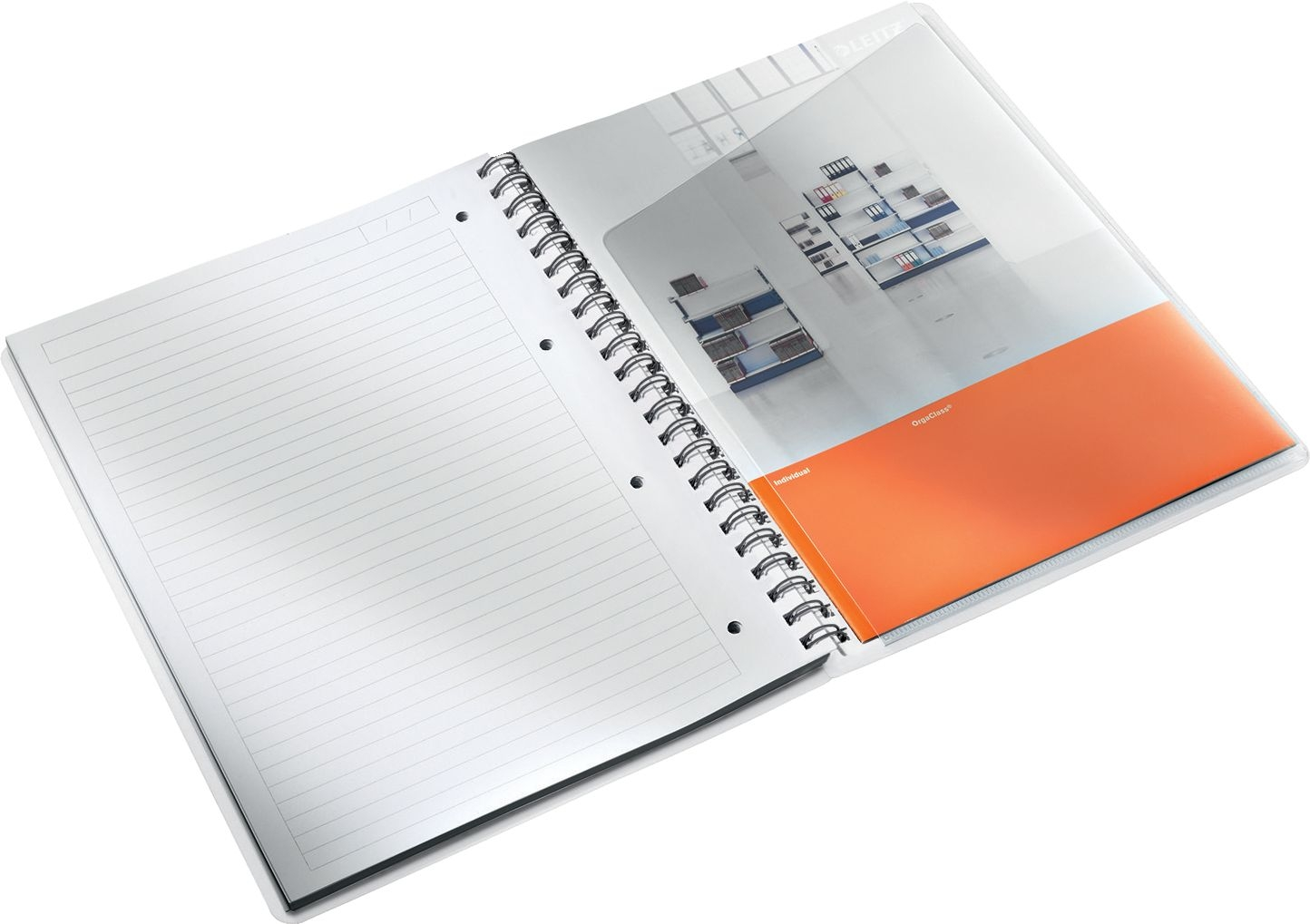 Ein offenes Notizbuch mit linierten Seiten und einer durchsichtigen Tasche mit orangefarbenem Einsatz.