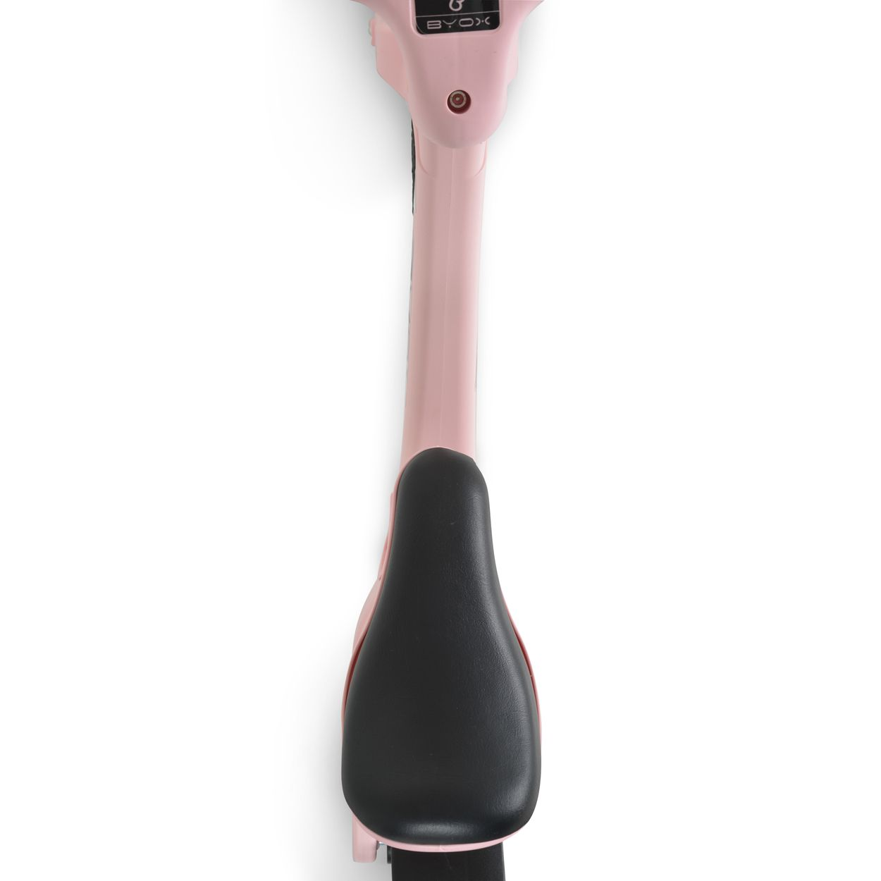Ein rosafarbener Roller mit schwarzem Sitz und dem BYOX-Logo auf dem Lenker.