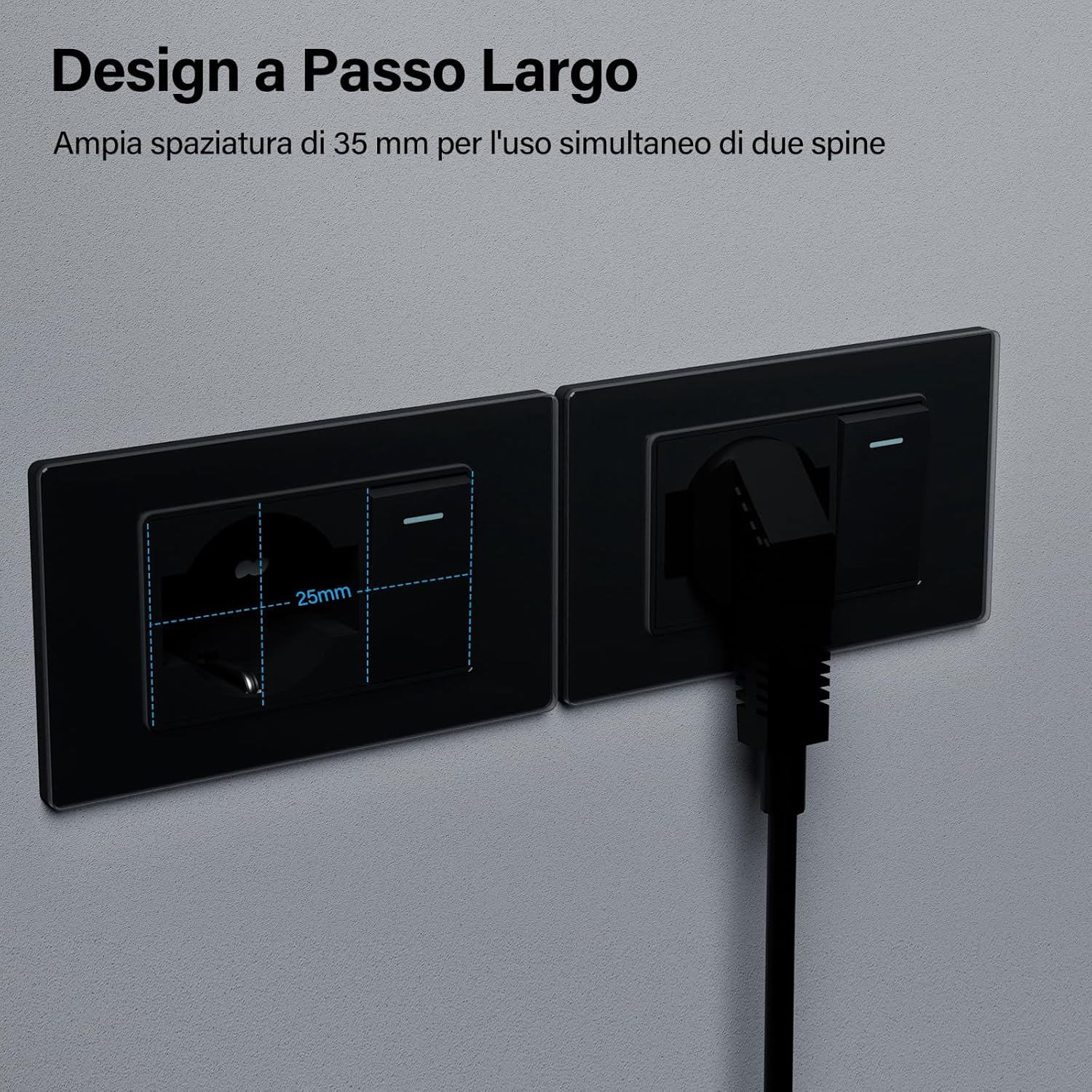 Multipresa nera ad ampio spazio, una presa con spina.
