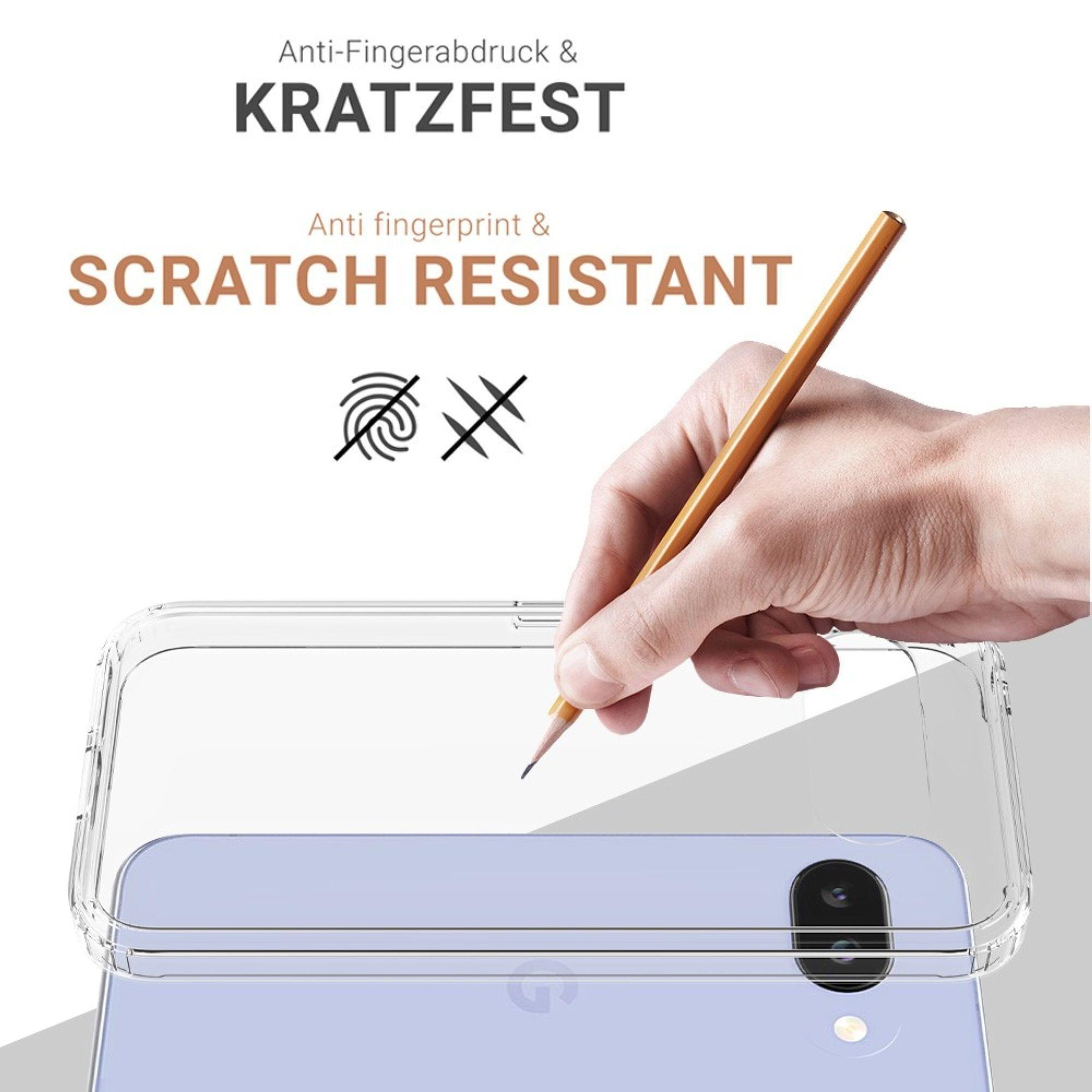 Hand hält Bleistift über transparentem Handyhülle mit Kameraobjektiv