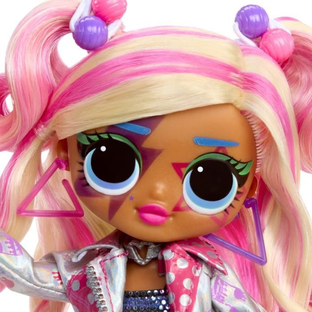 Puppe mit blonden und pinken Haaren, Sternen-Make-up und Glitzerjacke.