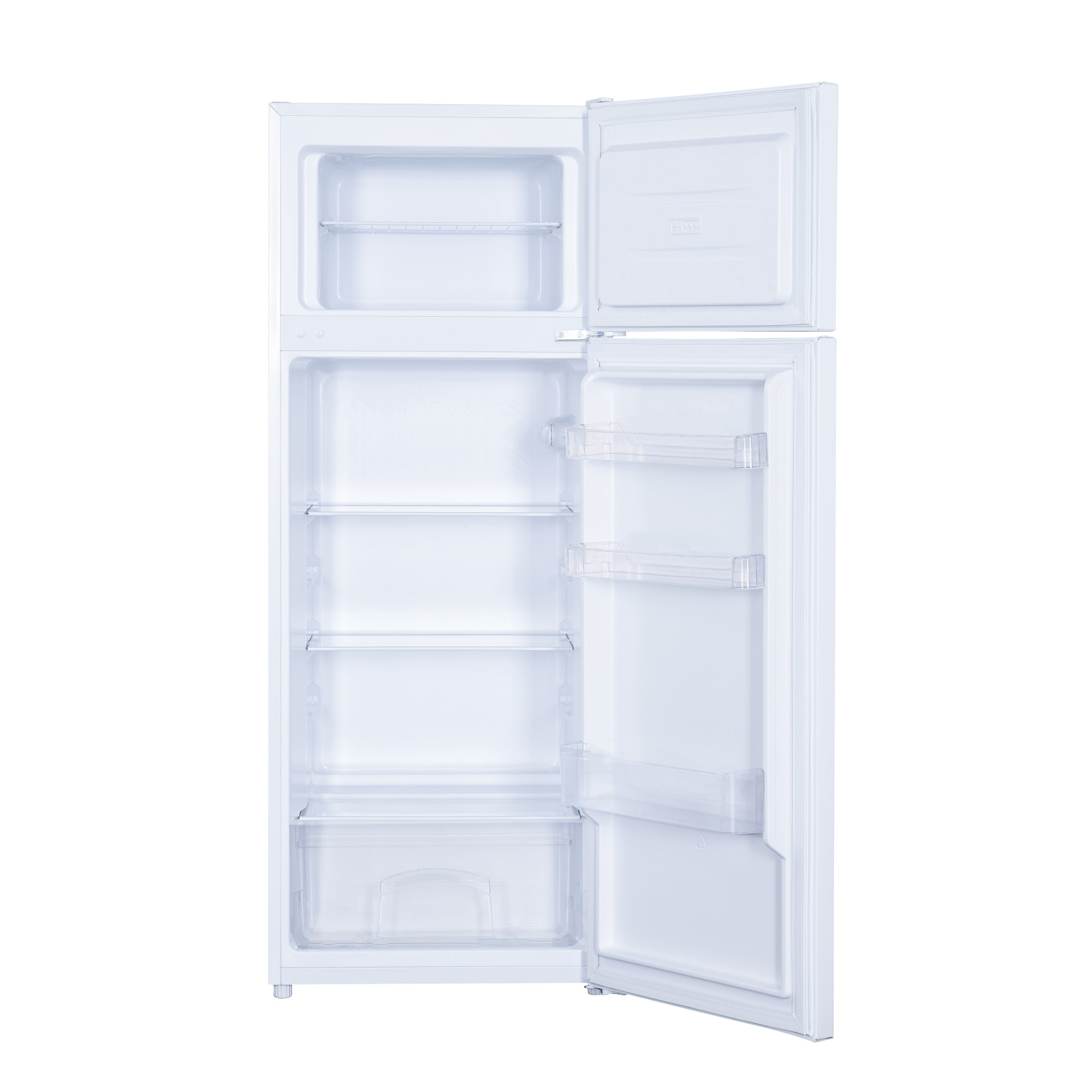 Ein leerer, offener weißer Kühlschrank mit mehreren Regalen und Türfächern.
