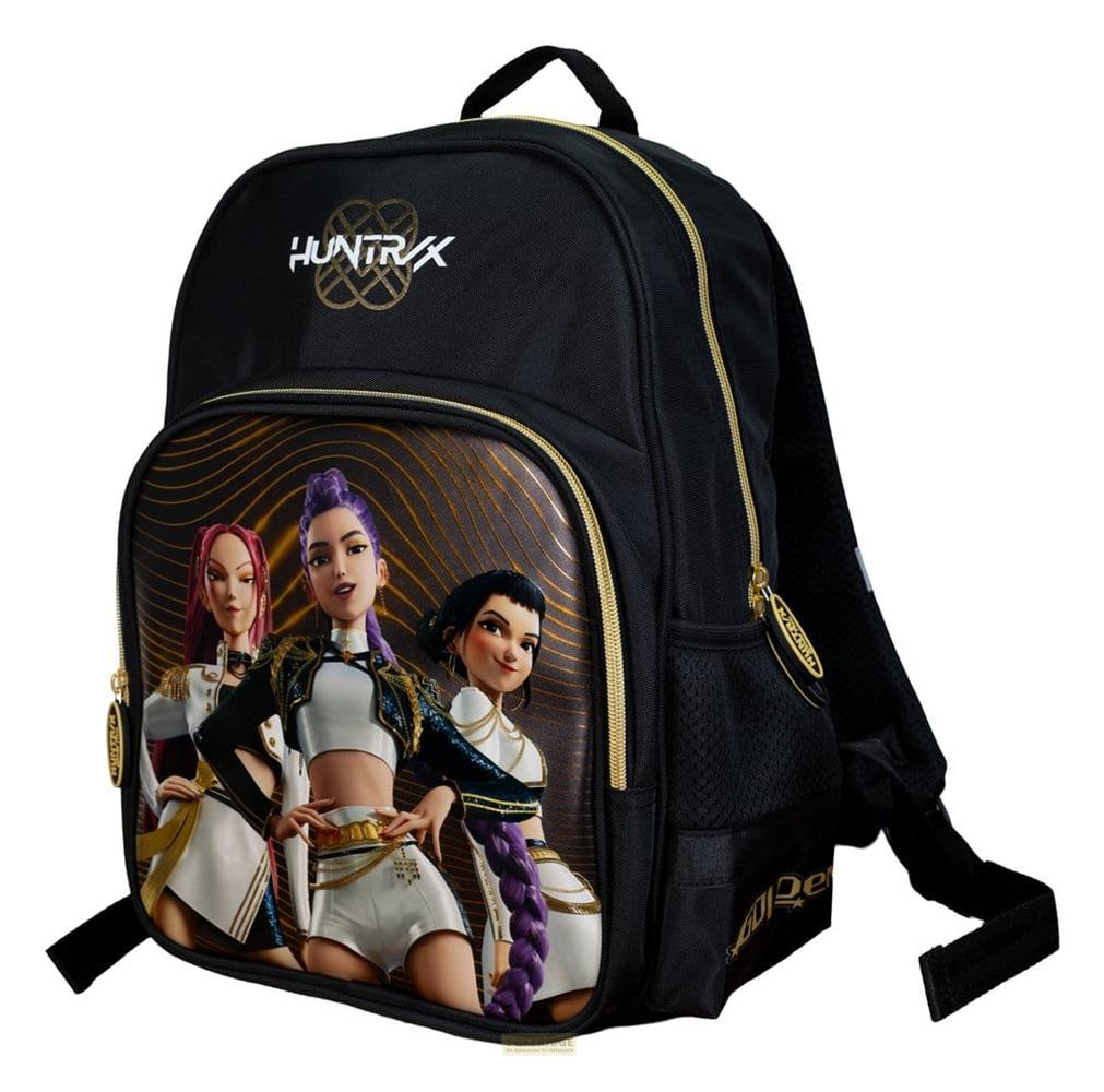 Ein schwarzer Rucksack mit drei animierten Frauenfiguren und dem Logo 'HUNTRX'.