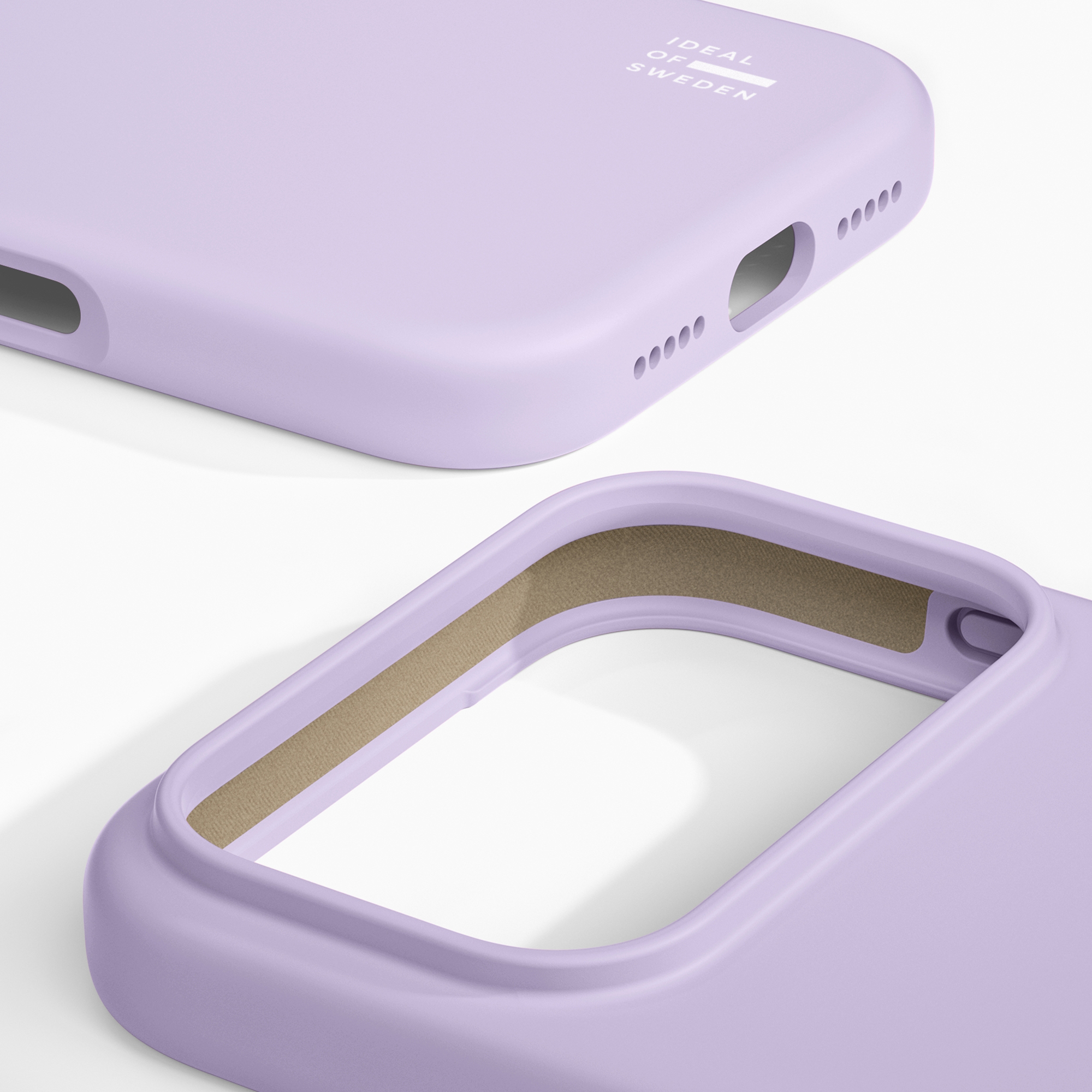 Ein lila iPhone-Hülle liegt auf einem weißen Hintergrund, die Innenseite ist sichtbar.