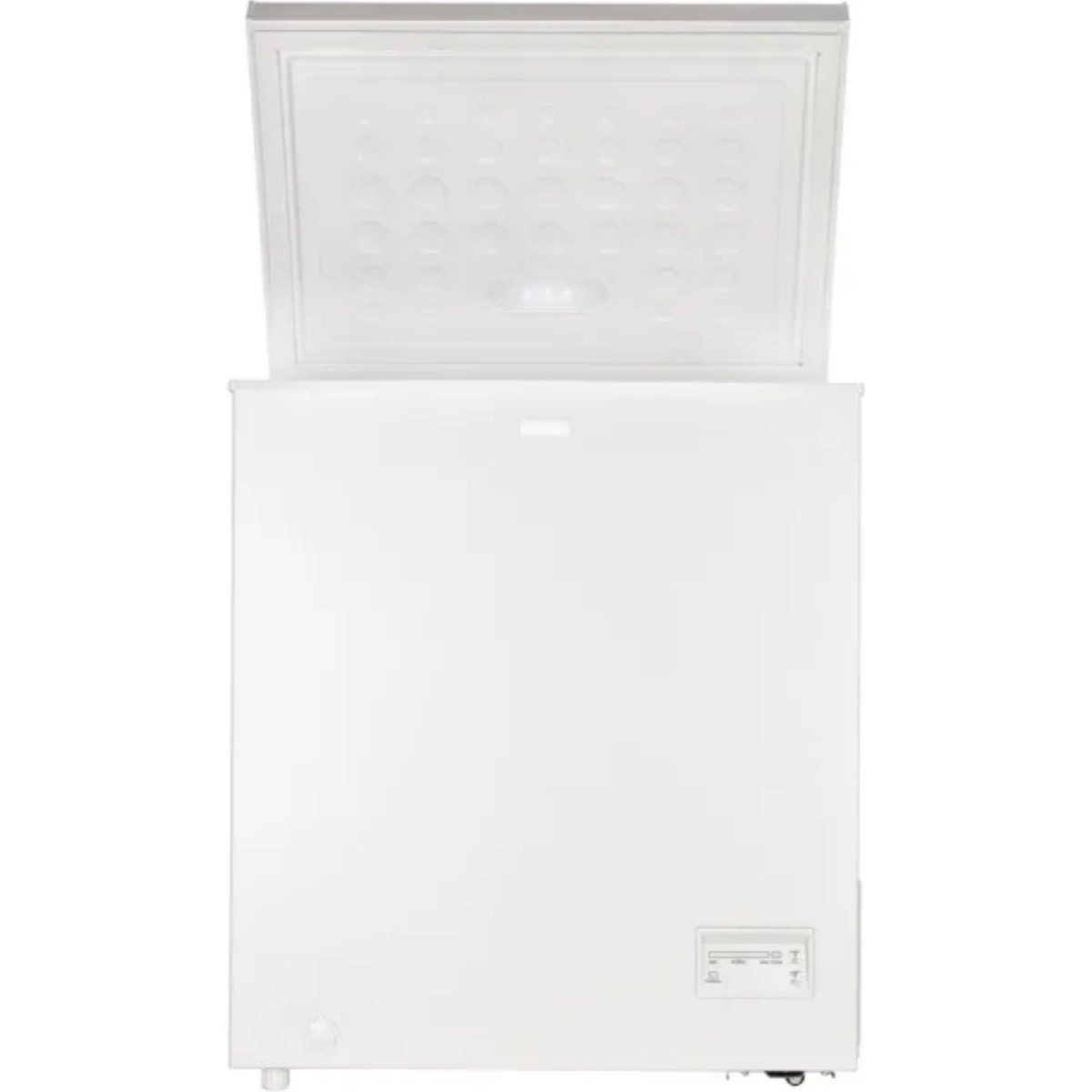 Biała zamrażarka skrzyniowa z otwartą pokrywą. W środku widoczna forma do lodu.