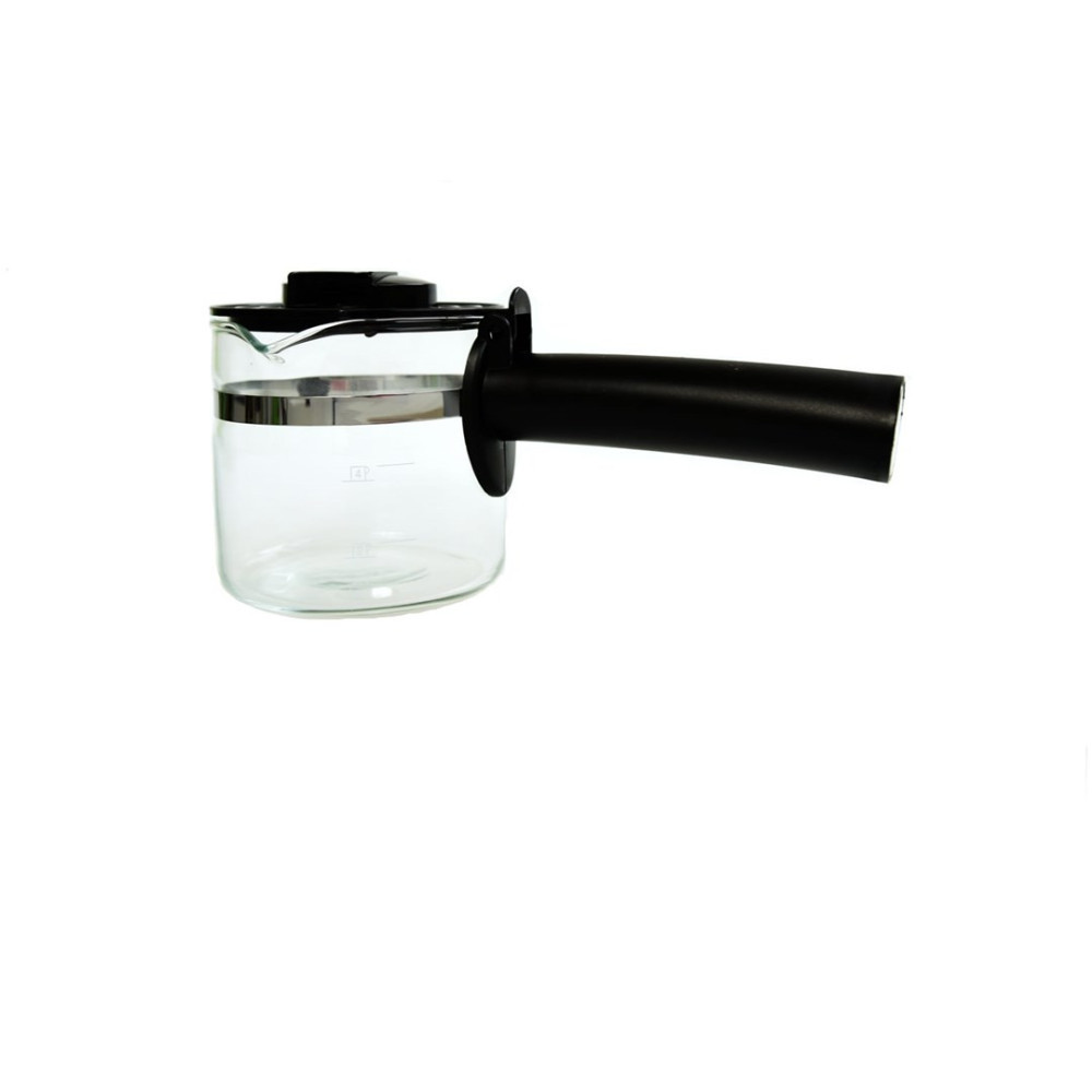 Szklany dzbanek z czarnym uchwytem i pokrywą, na białym tle.
