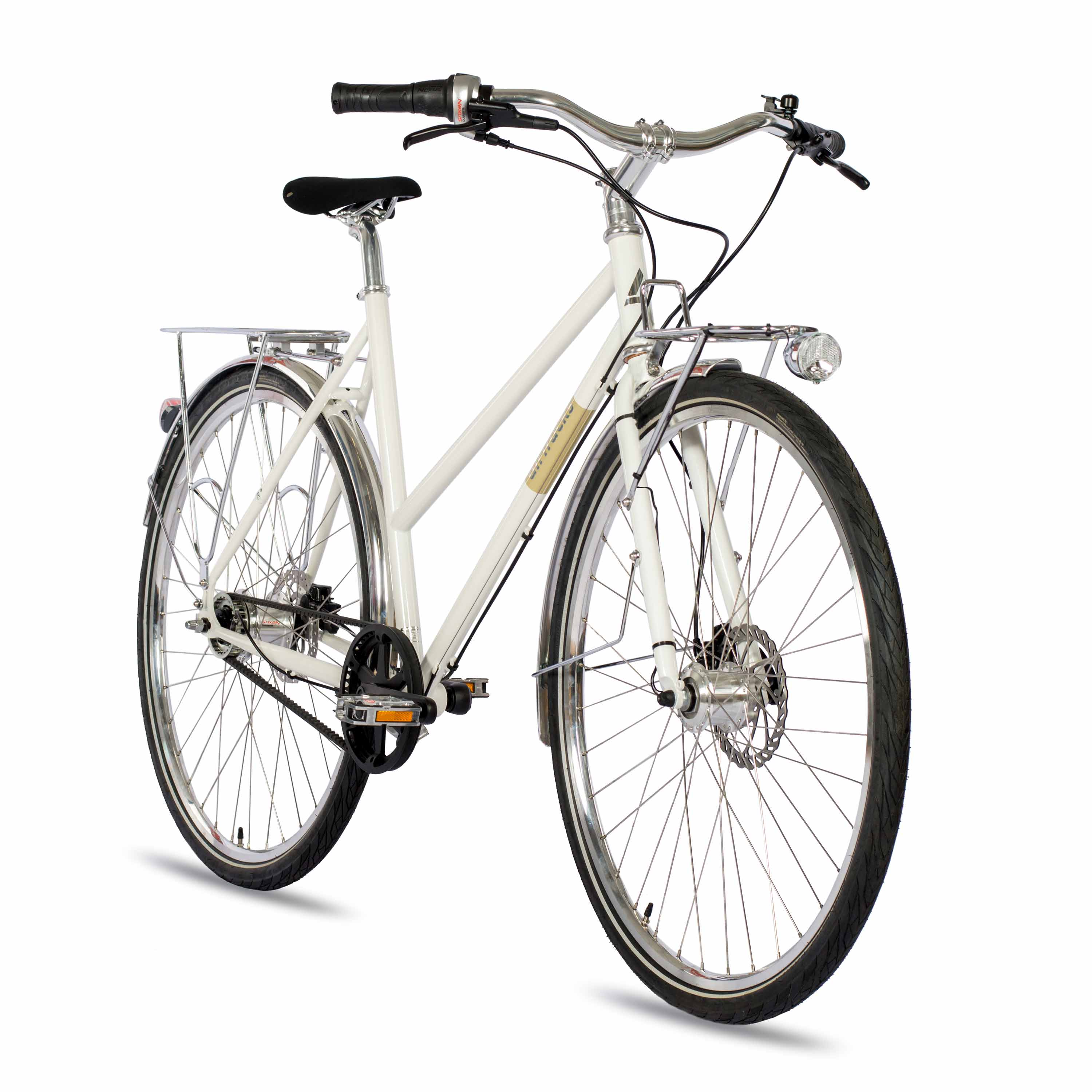 Ein weißes Fahrrad mit silbernen Felgen, Gepäckträgern und Vorderradlicht.