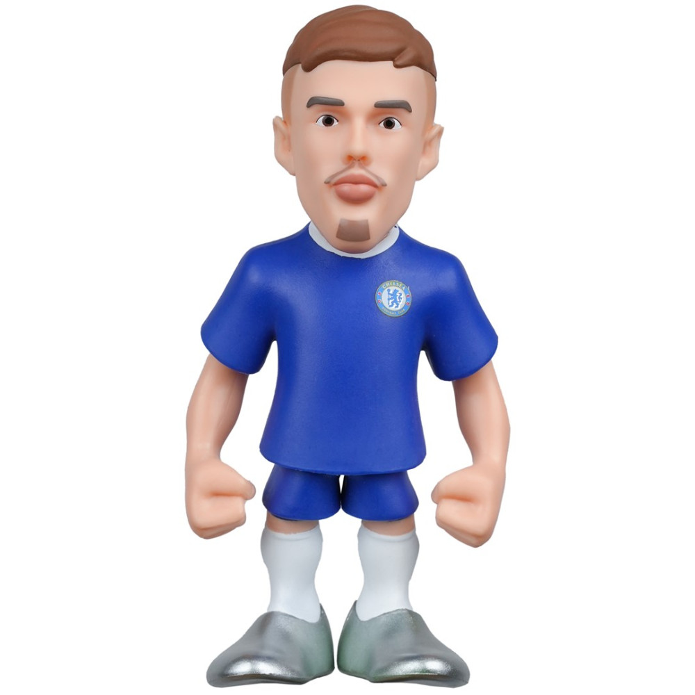 Miniaturowa figurka piłkarza w niebieskim stroju z herbem Chelsea.