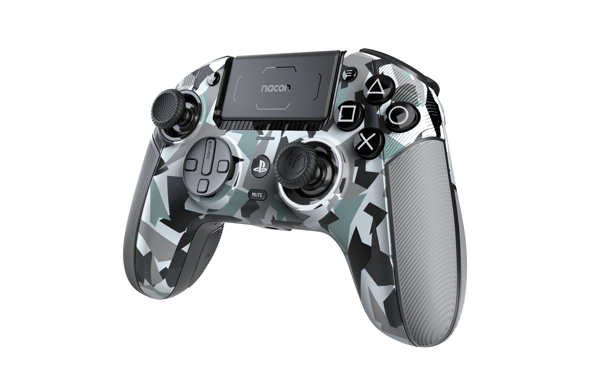 Grauer Camouflage-Controller mit schwarzen Tasten und einem Nacon-Logo.