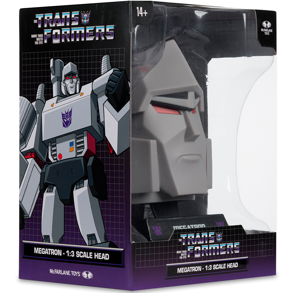 La confezione mostra una testa in scala 1:3 di Megatron dei Transformers.