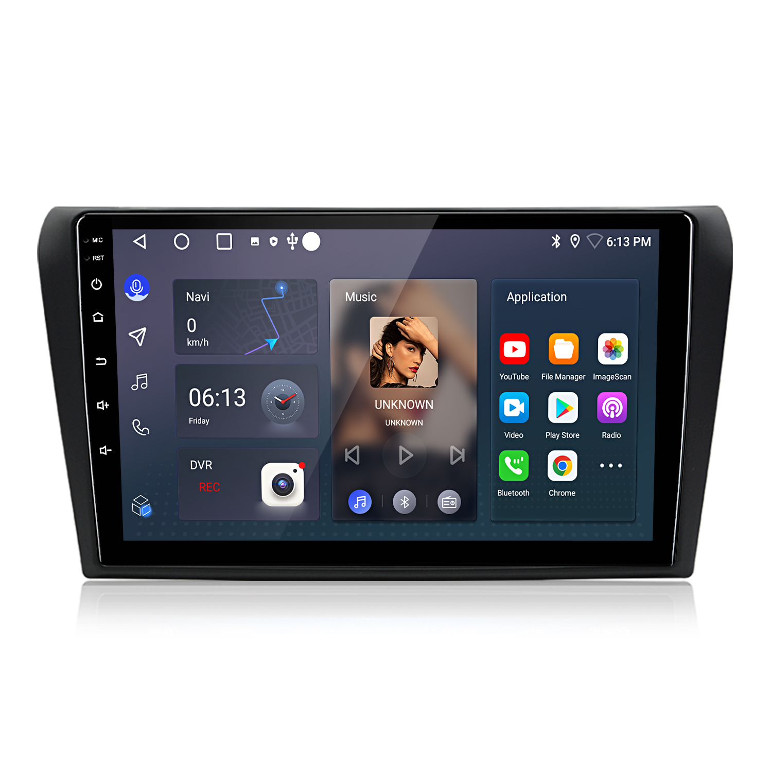 Autoradio-Infotainmentsystem zeigt Navigation, Musik und Apps. Uhrzeit 18:13 Uhr.