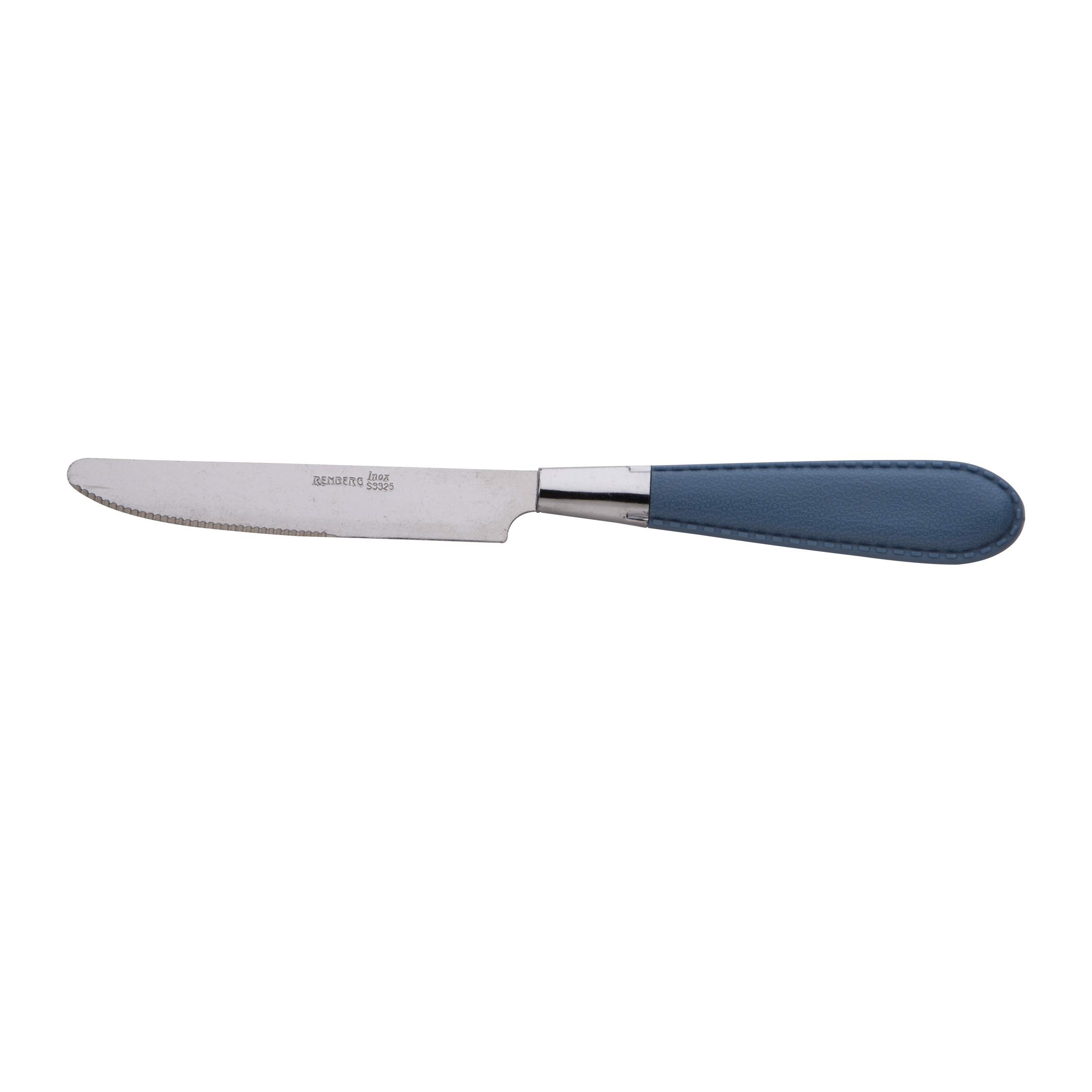 Un cuchillo plateado con hoja dentada y mango de cuero azul.